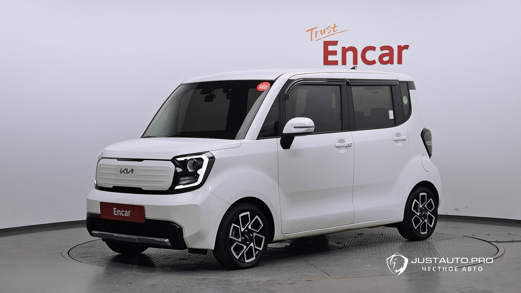 Автомобиль Kia RAY