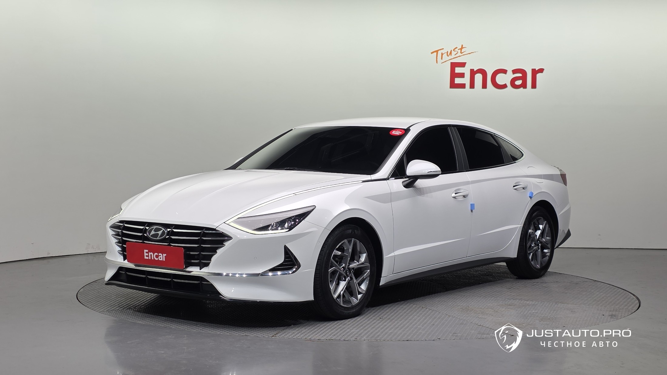 Автомобиль Hyundai Sonata