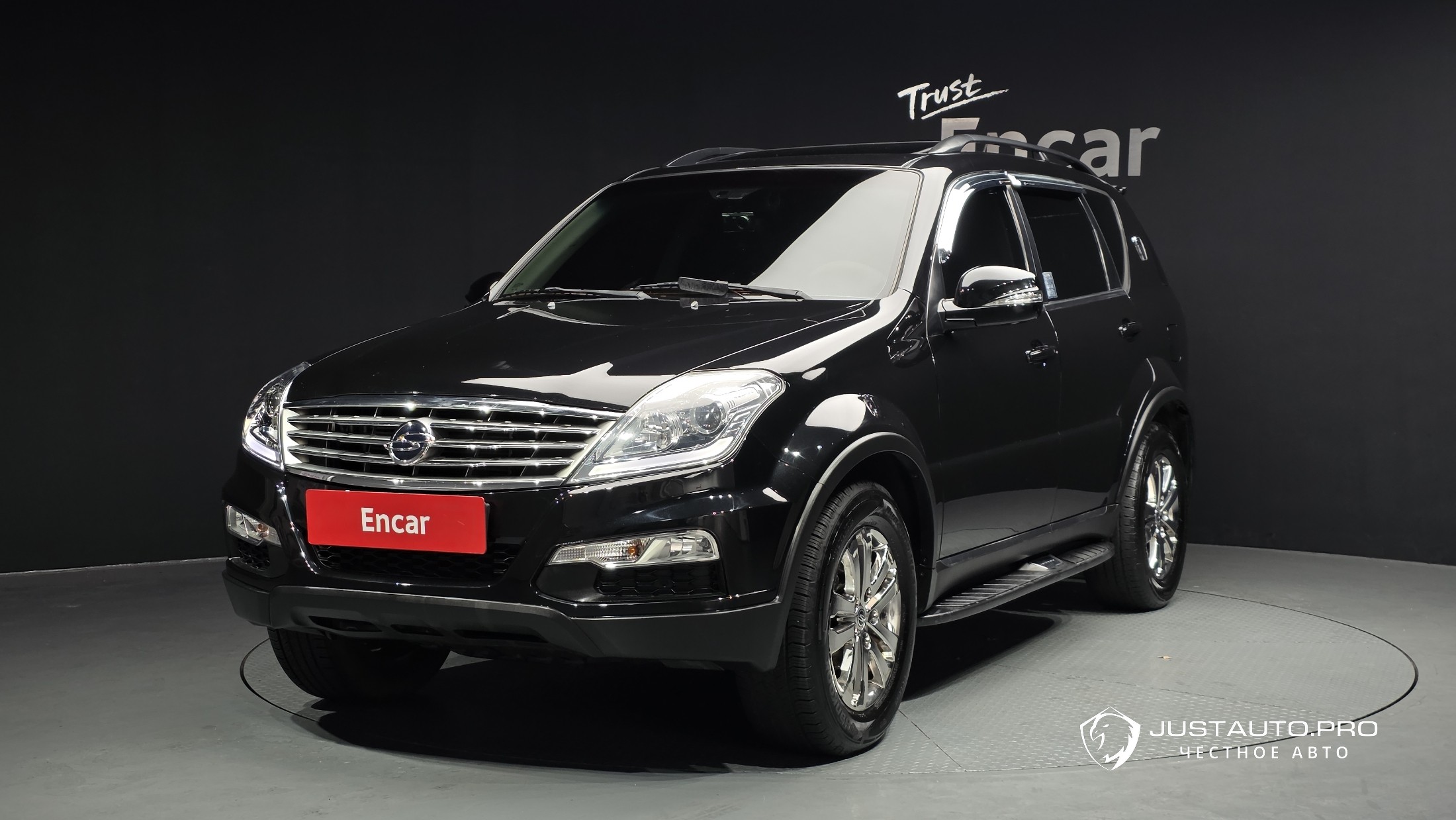 Автомобиль KG_Mobility_Ssangyong Rexton