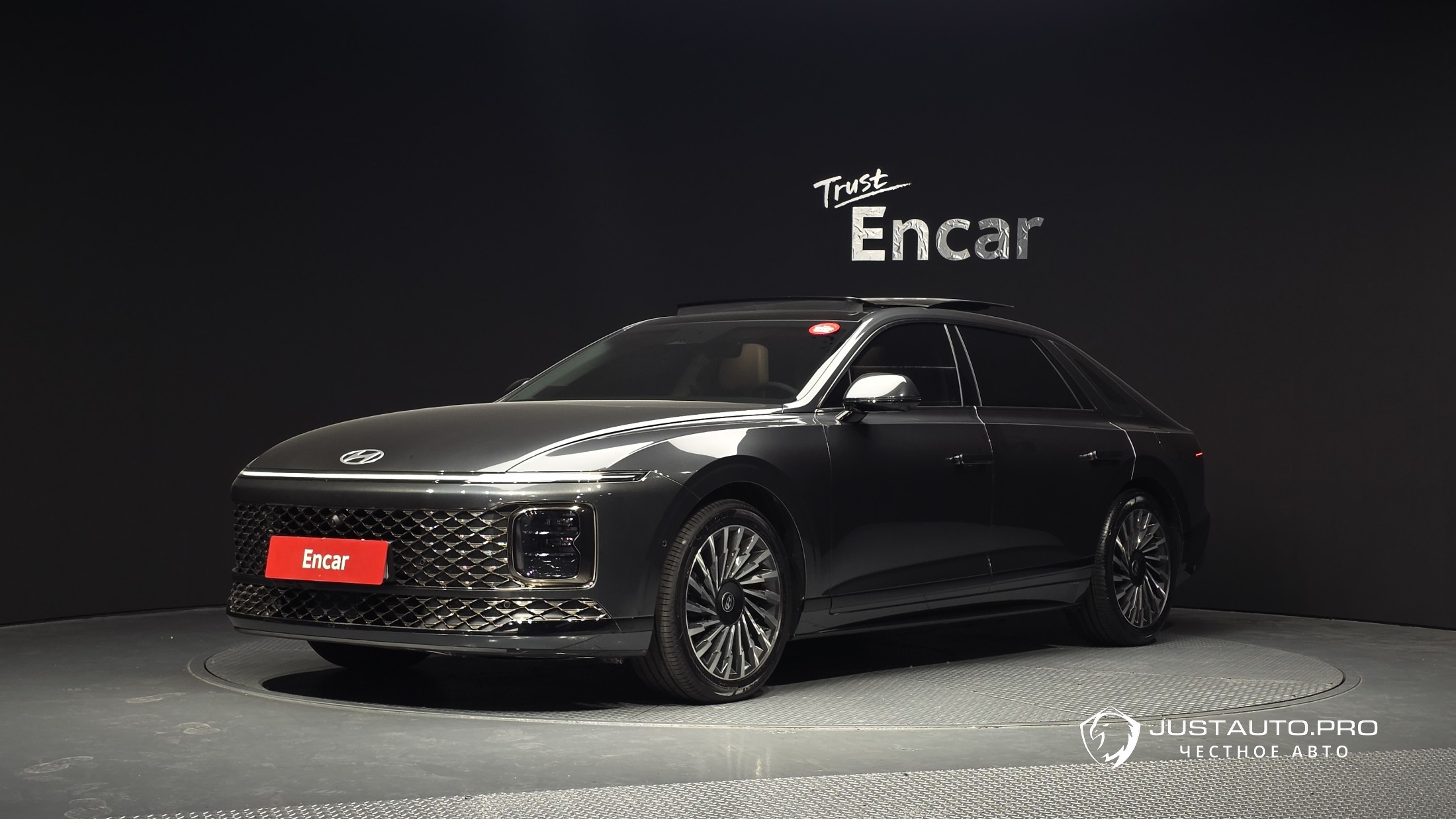 Автомобиль Hyundai Grandeur