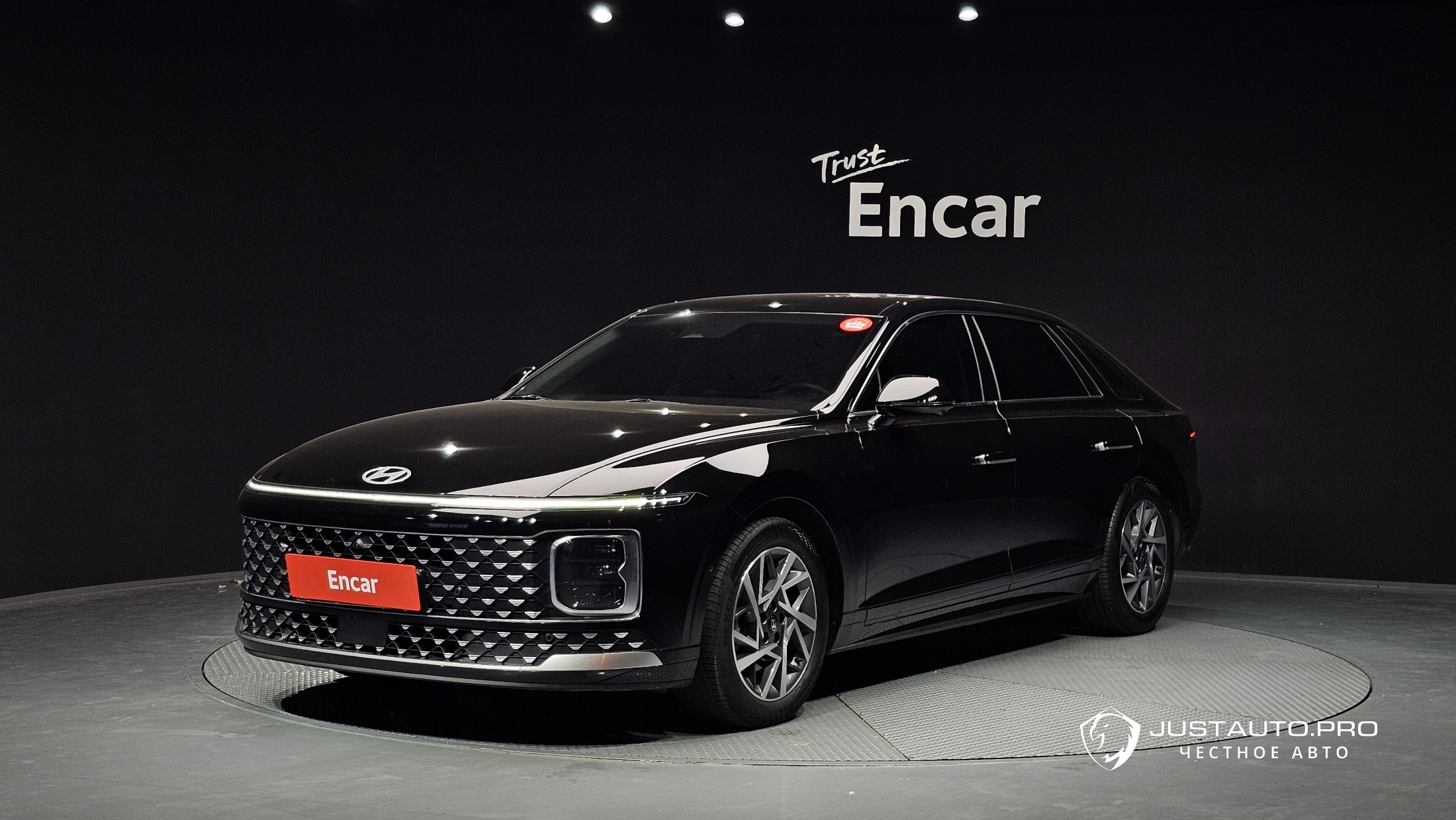 Автомобиль Hyundai Grandeur