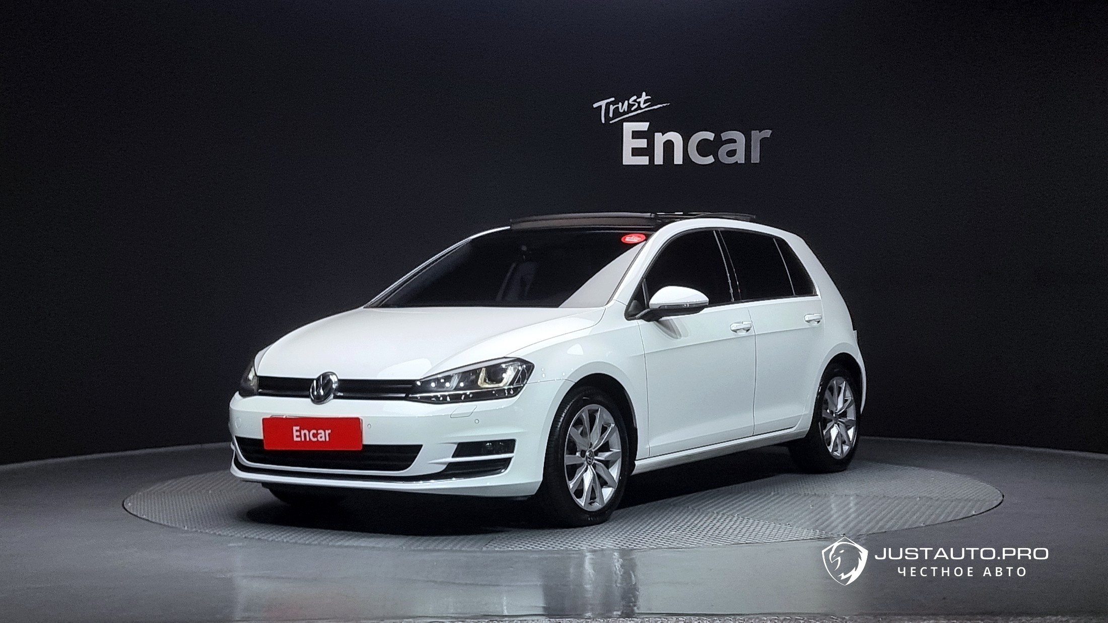 Автомобиль Volkswagen Golf