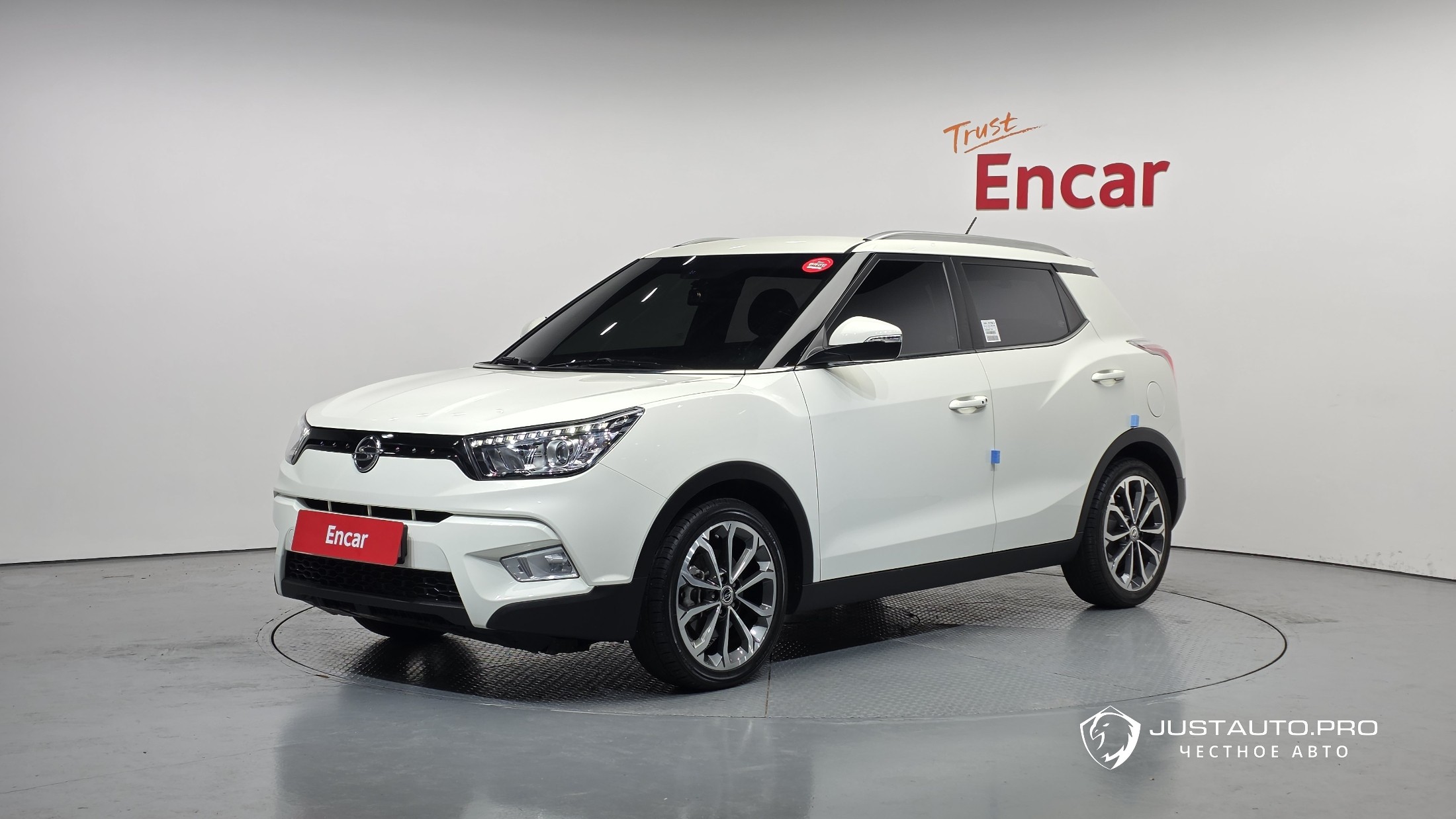 Автомобиль KG_Mobility_Ssangyong TIBOLI
