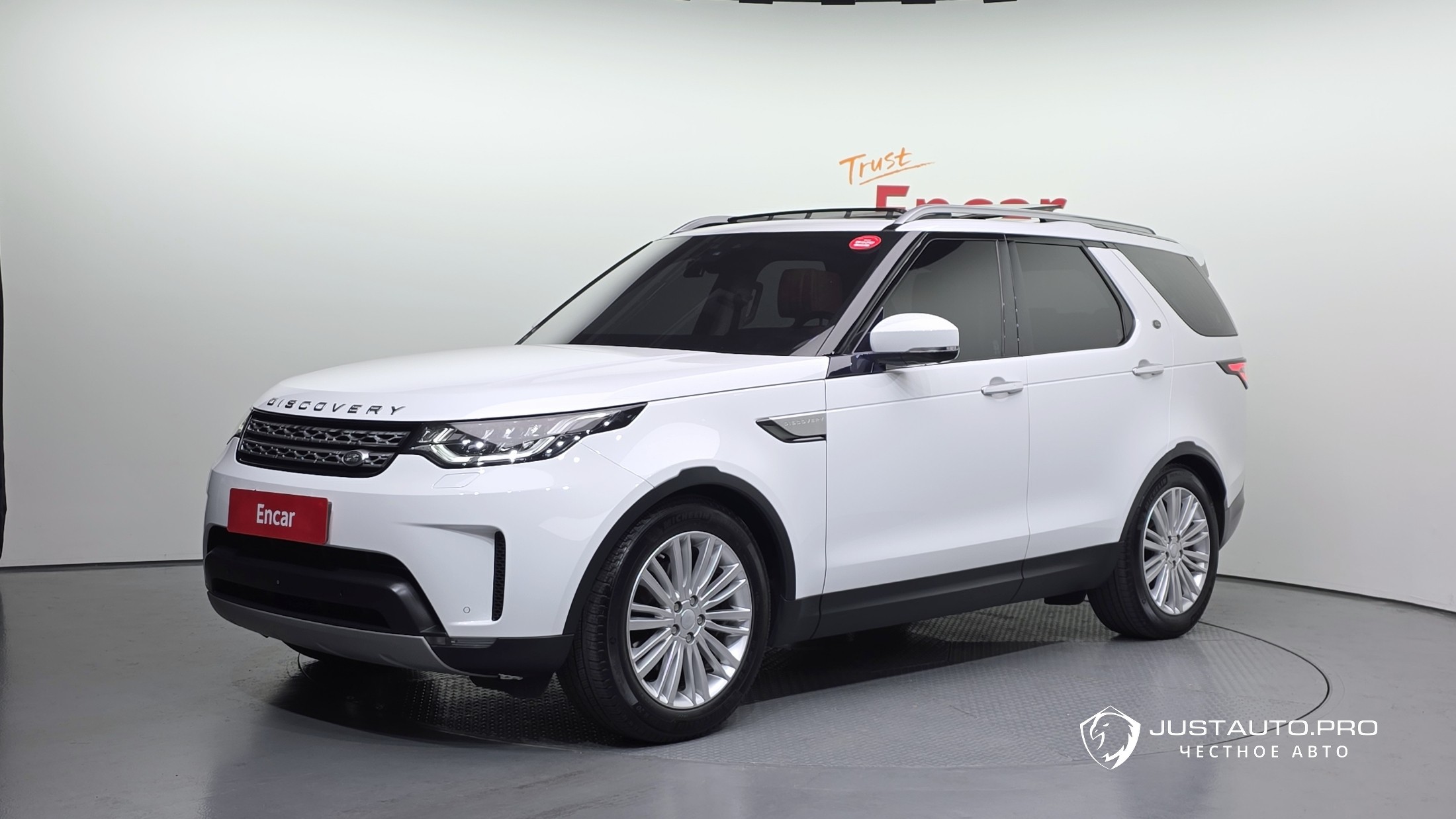 Автомобиль Land Rover Discovery