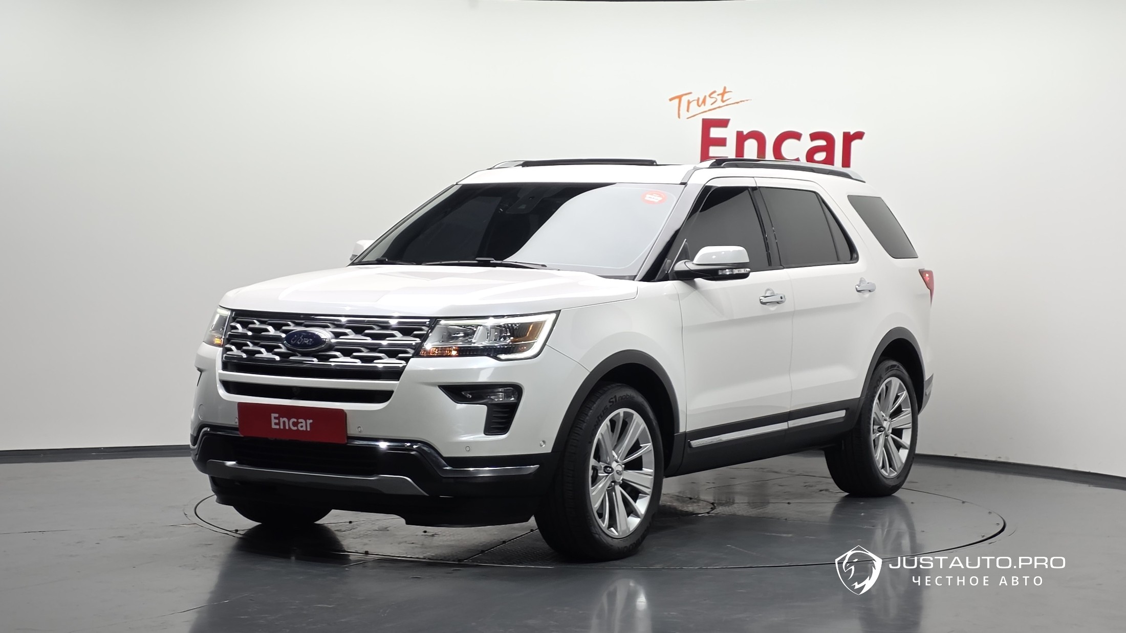 Автомобиль Ford Explorer