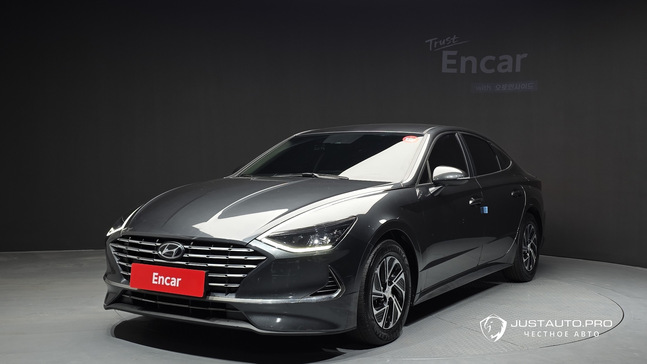 Автомобиль Hyundai Sonata