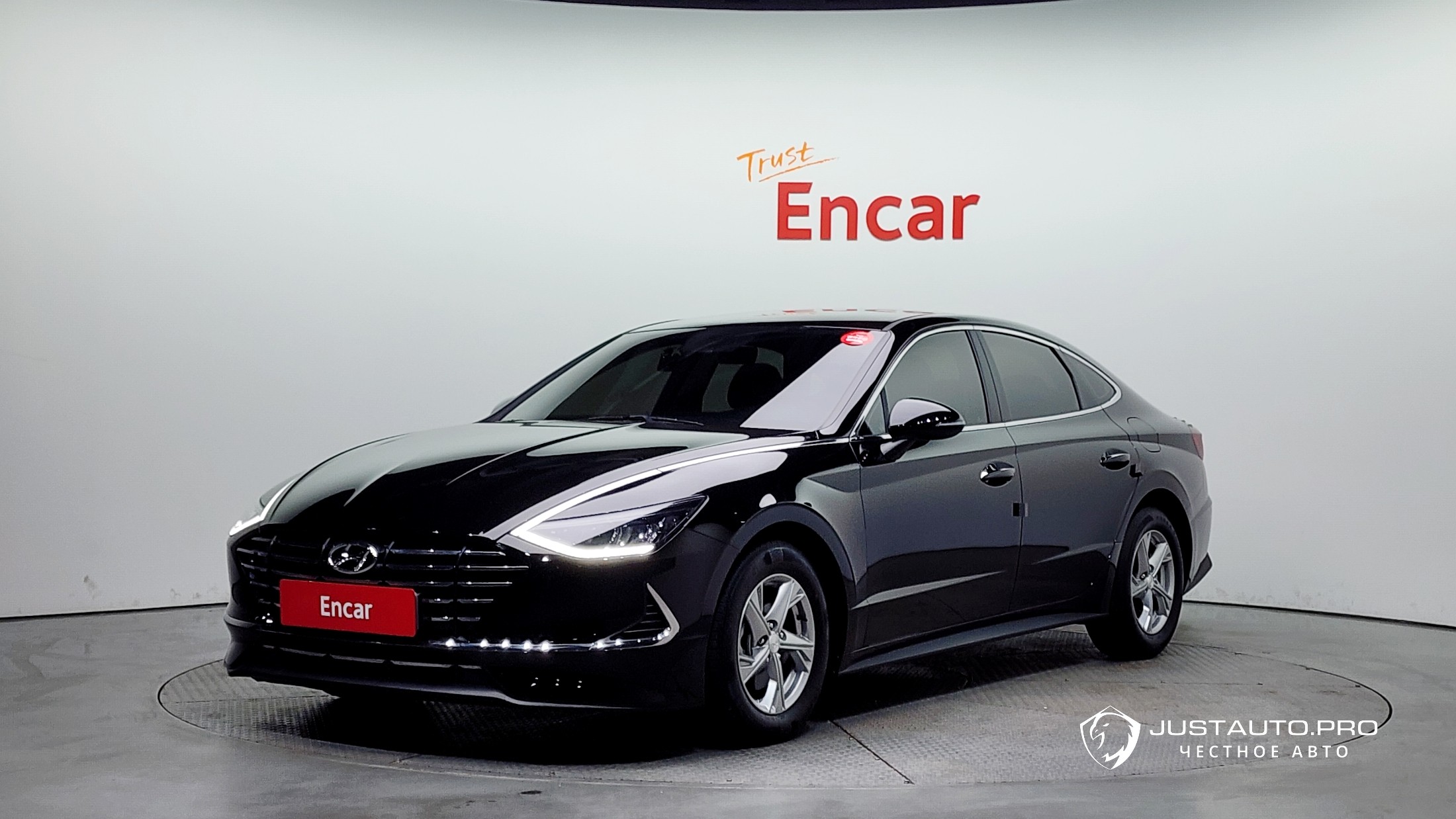 Автомобиль Hyundai Sonata