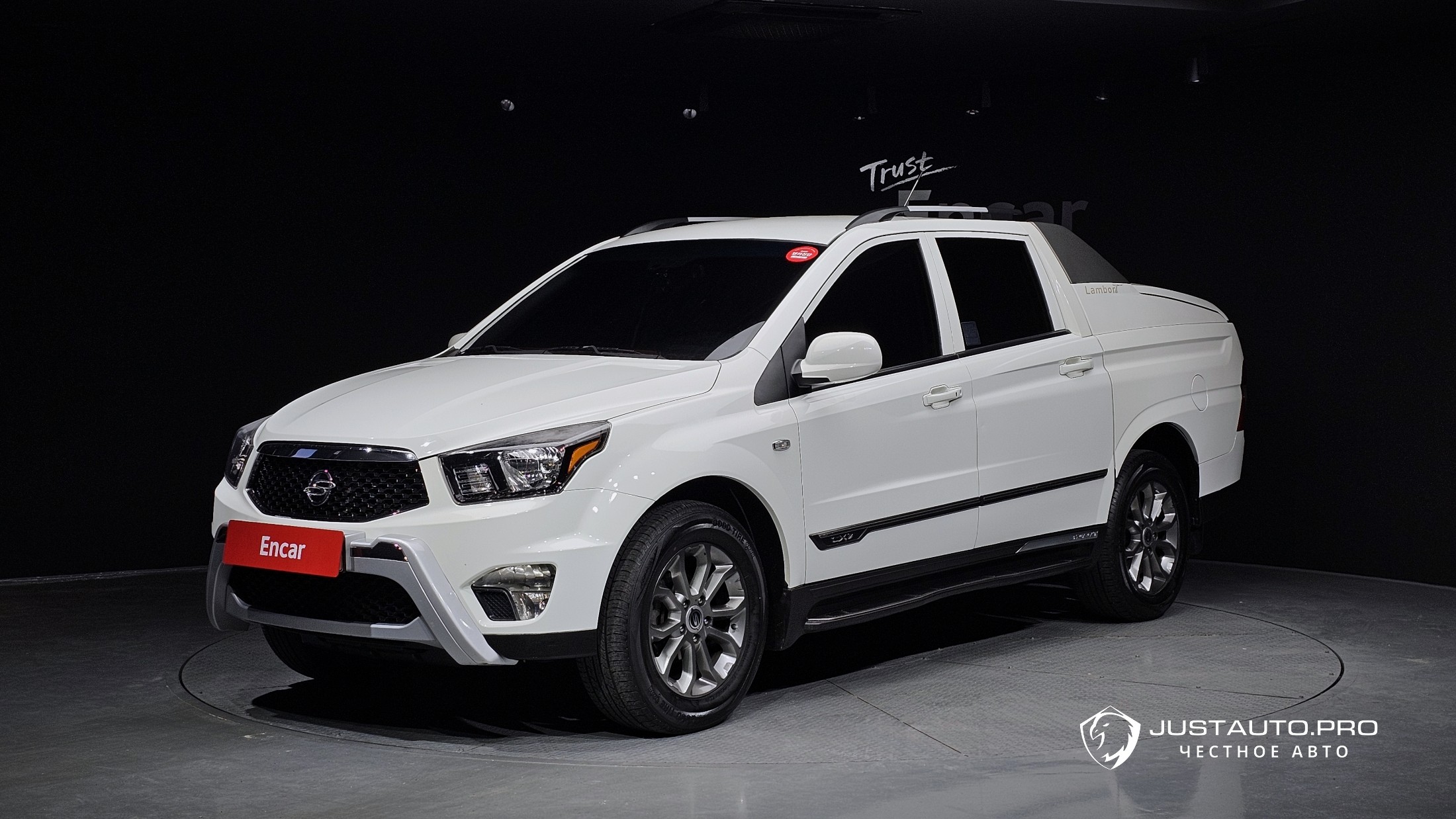Автомобиль KG_Mobility_Ssangyong KORANDO
