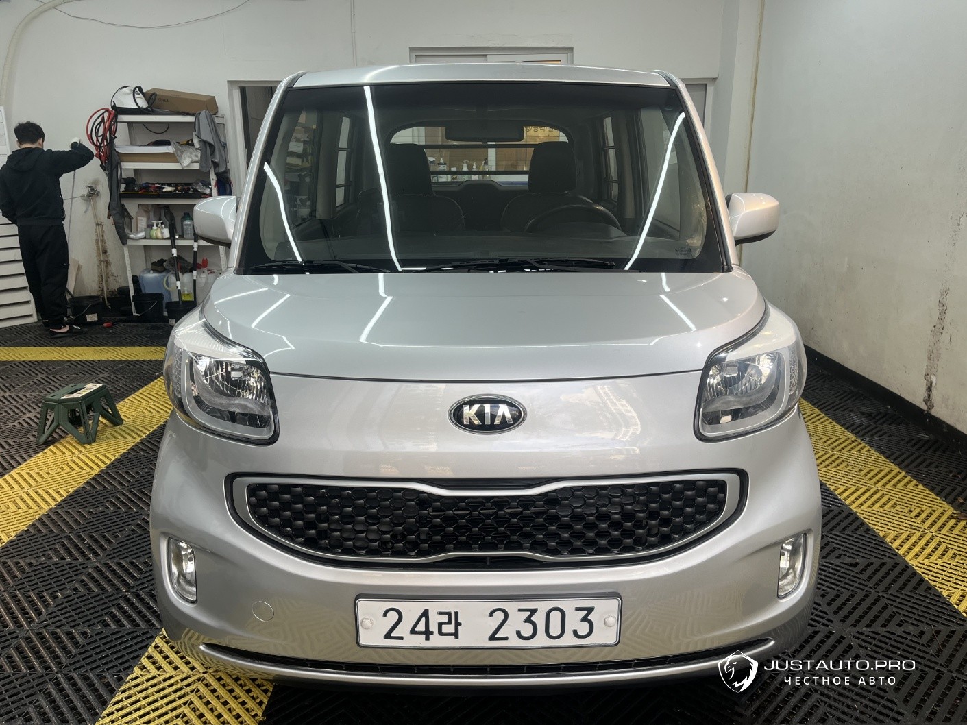 Автомобиль Kia RAY