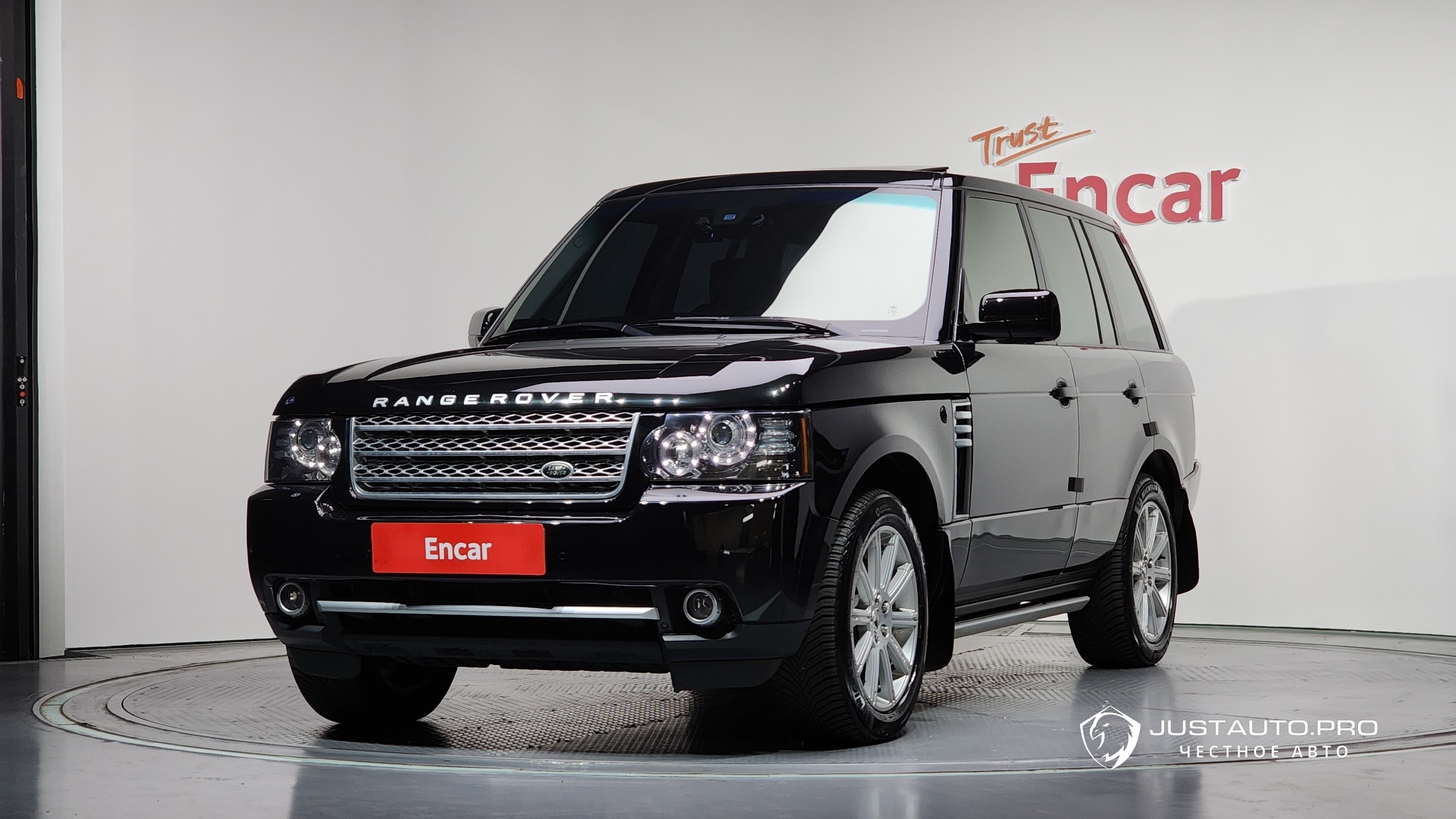 Автомобиль Land Rover Range Rover