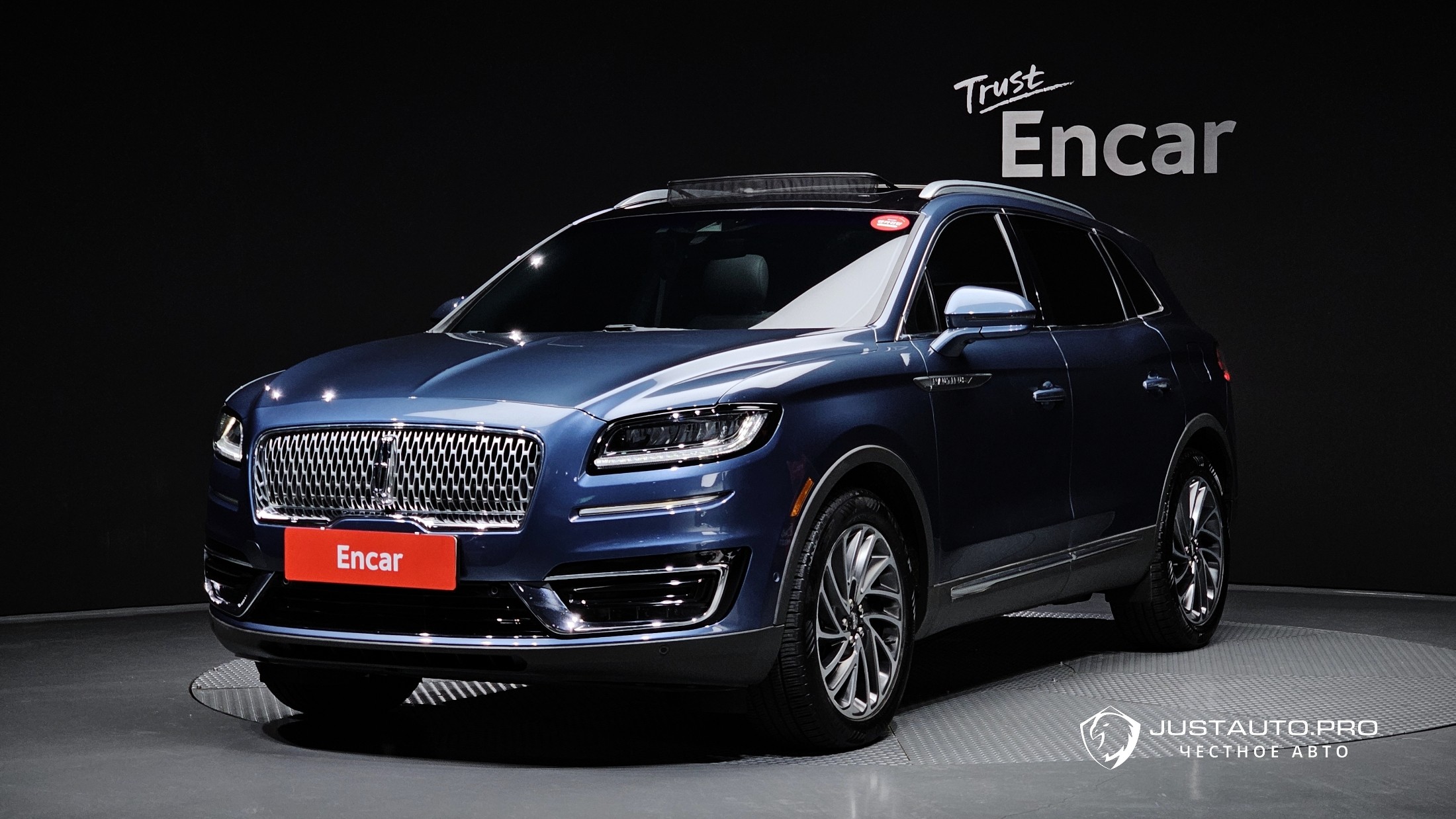 Автомобиль Lincoln Nautilus