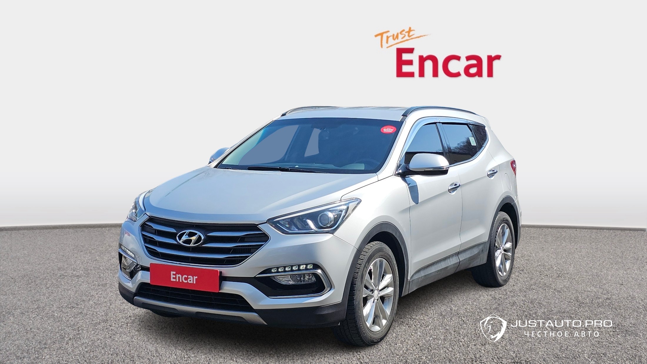 Автомобиль Hyundai Santafe