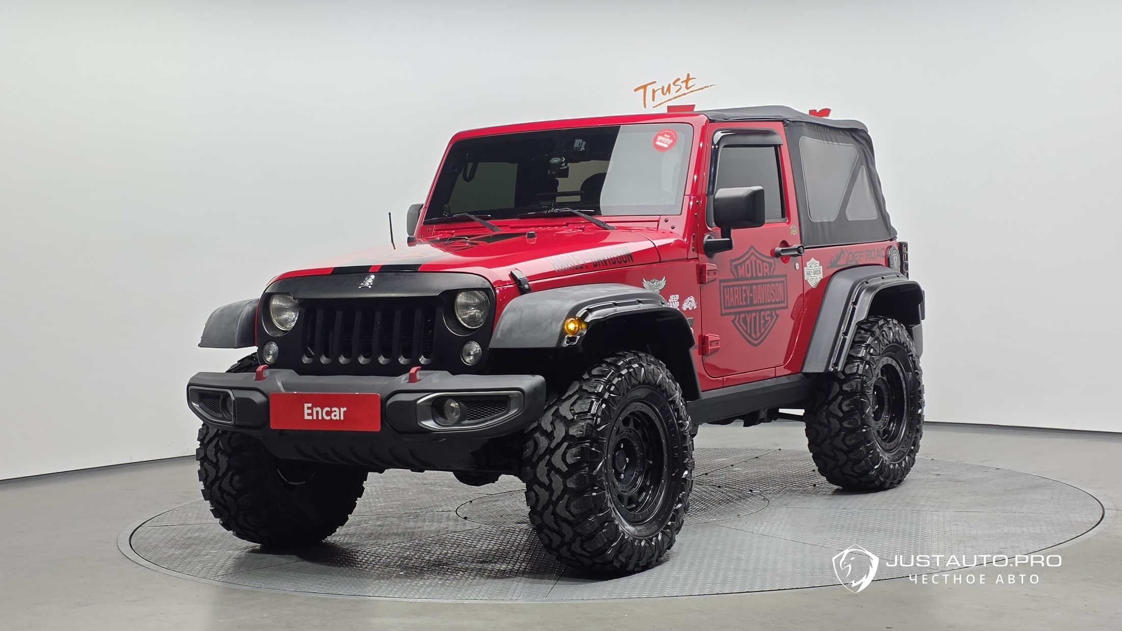Автомобиль Jeep Wrangler