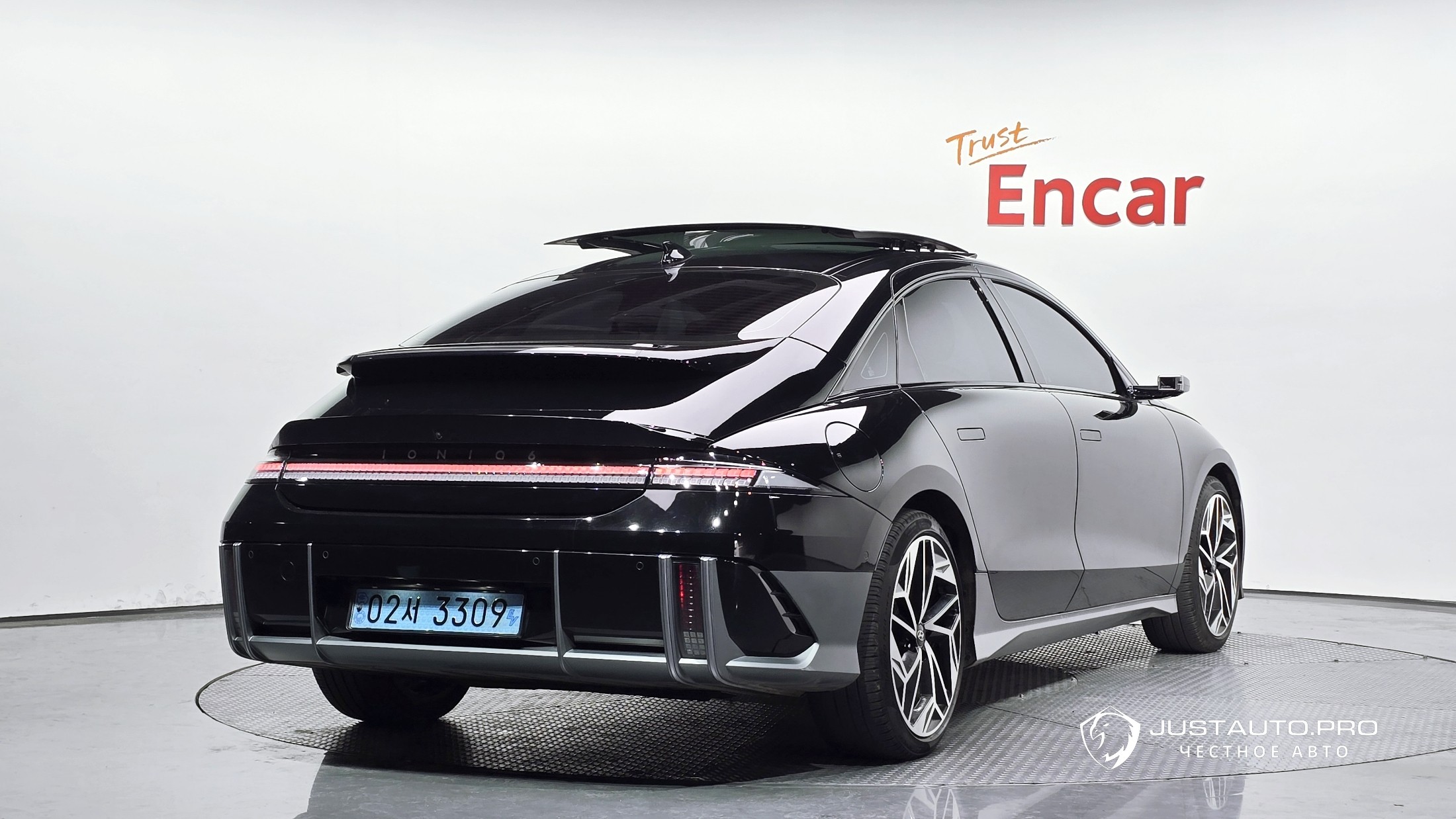 Автомобиль Hyundai Ioniq6