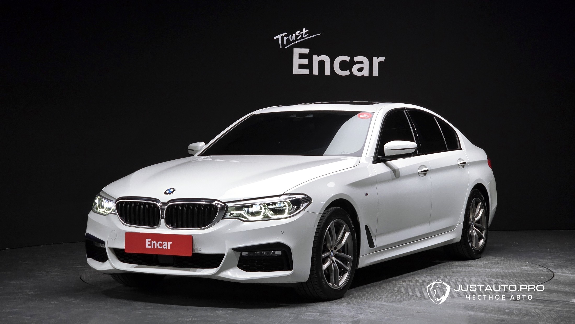 Автомобиль BMW 5-Series