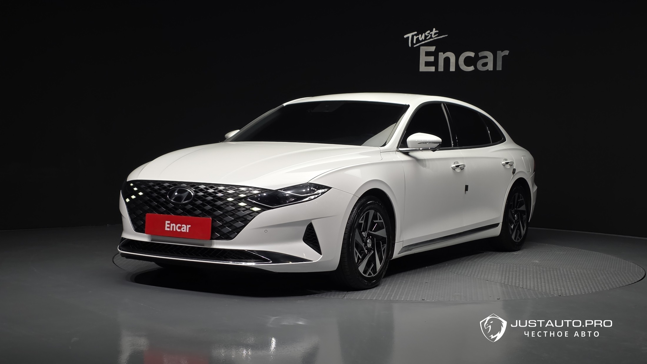 Автомобиль Hyundai Grandeur