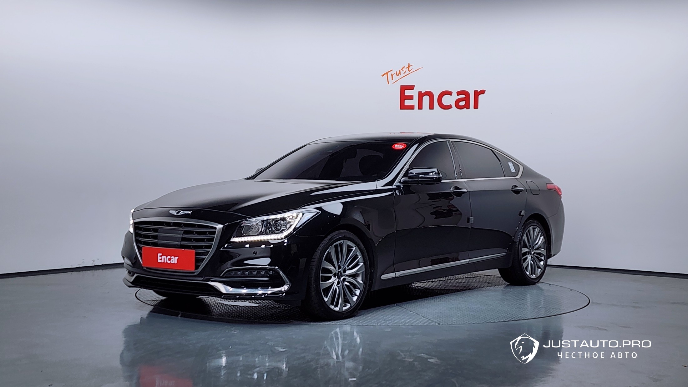 Автомобиль Genesis G80