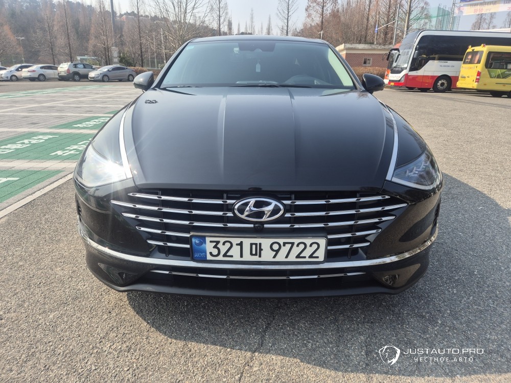 Автомобиль Hyundai Sonata