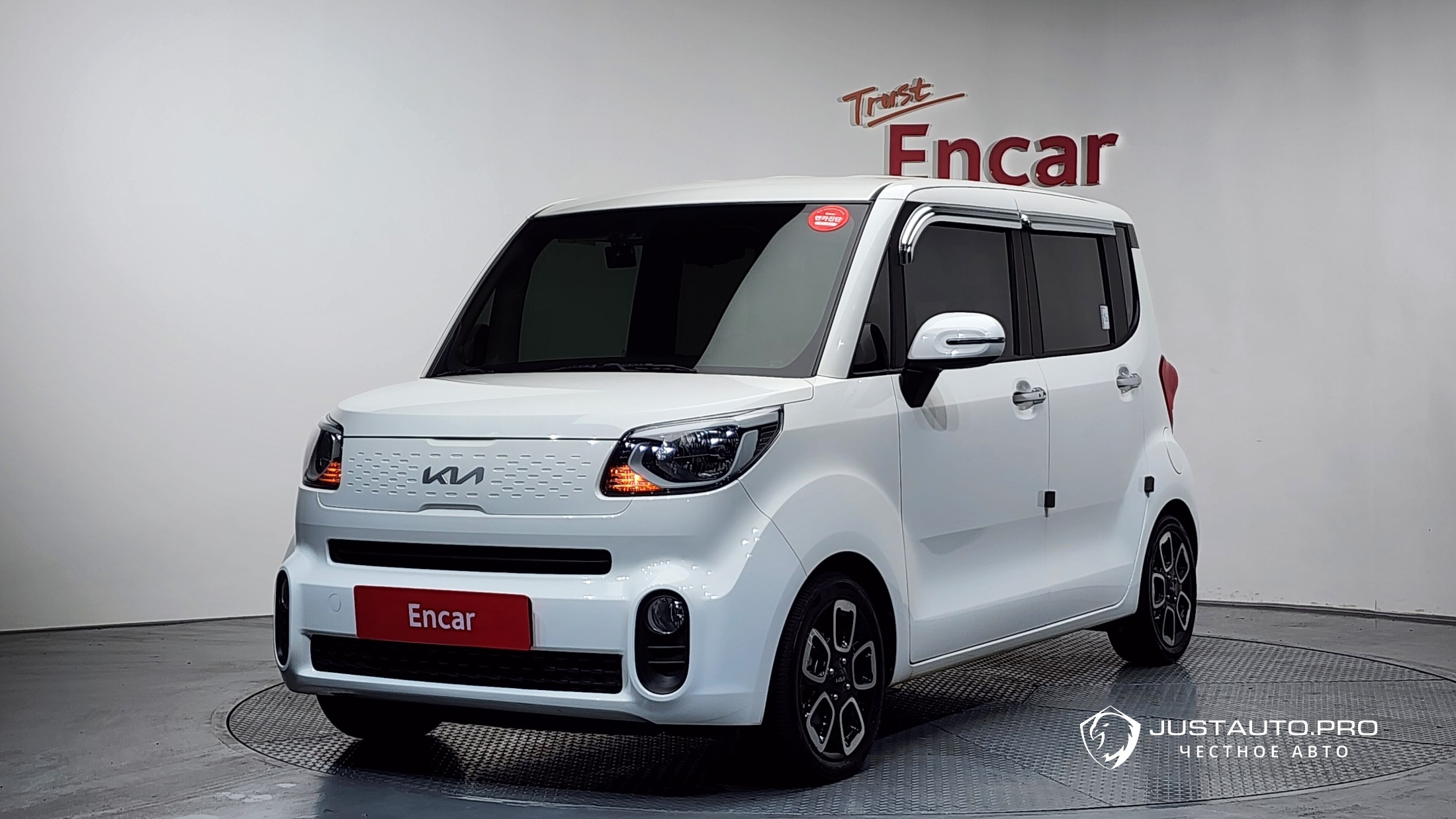 Автомобиль Kia RAY