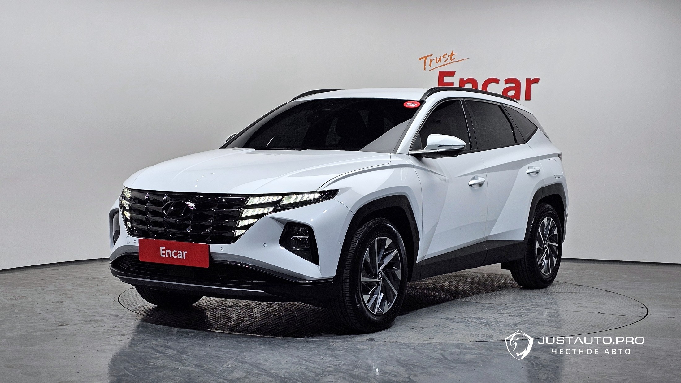 Автомобиль Hyundai Tucson