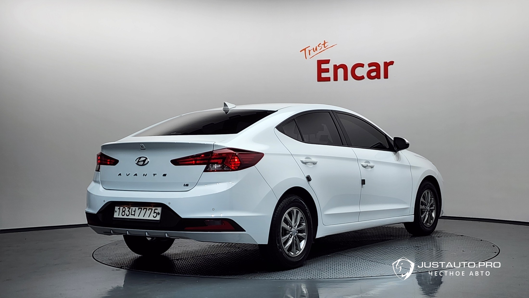 Автомобиль Hyundai AVANTE