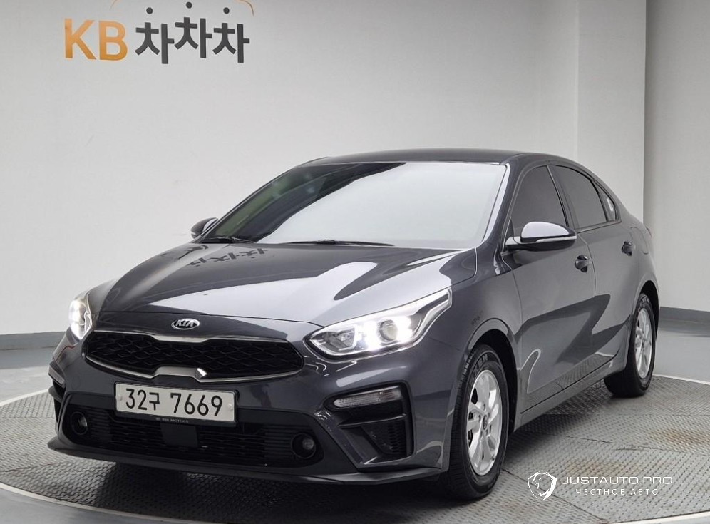 Автомобиль Kia K3