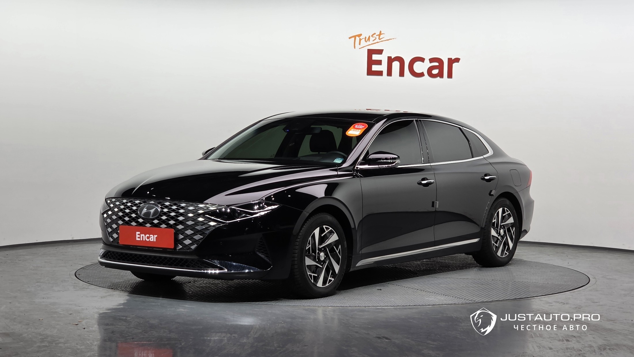 Автомобиль Hyundai Grandeur