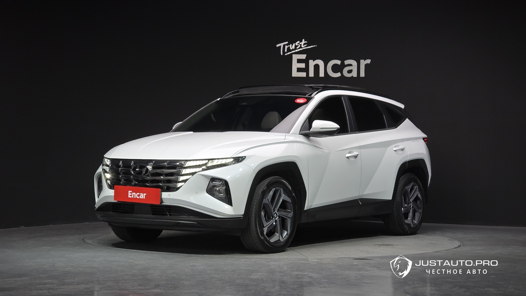 Автомобиль Hyundai Tucson