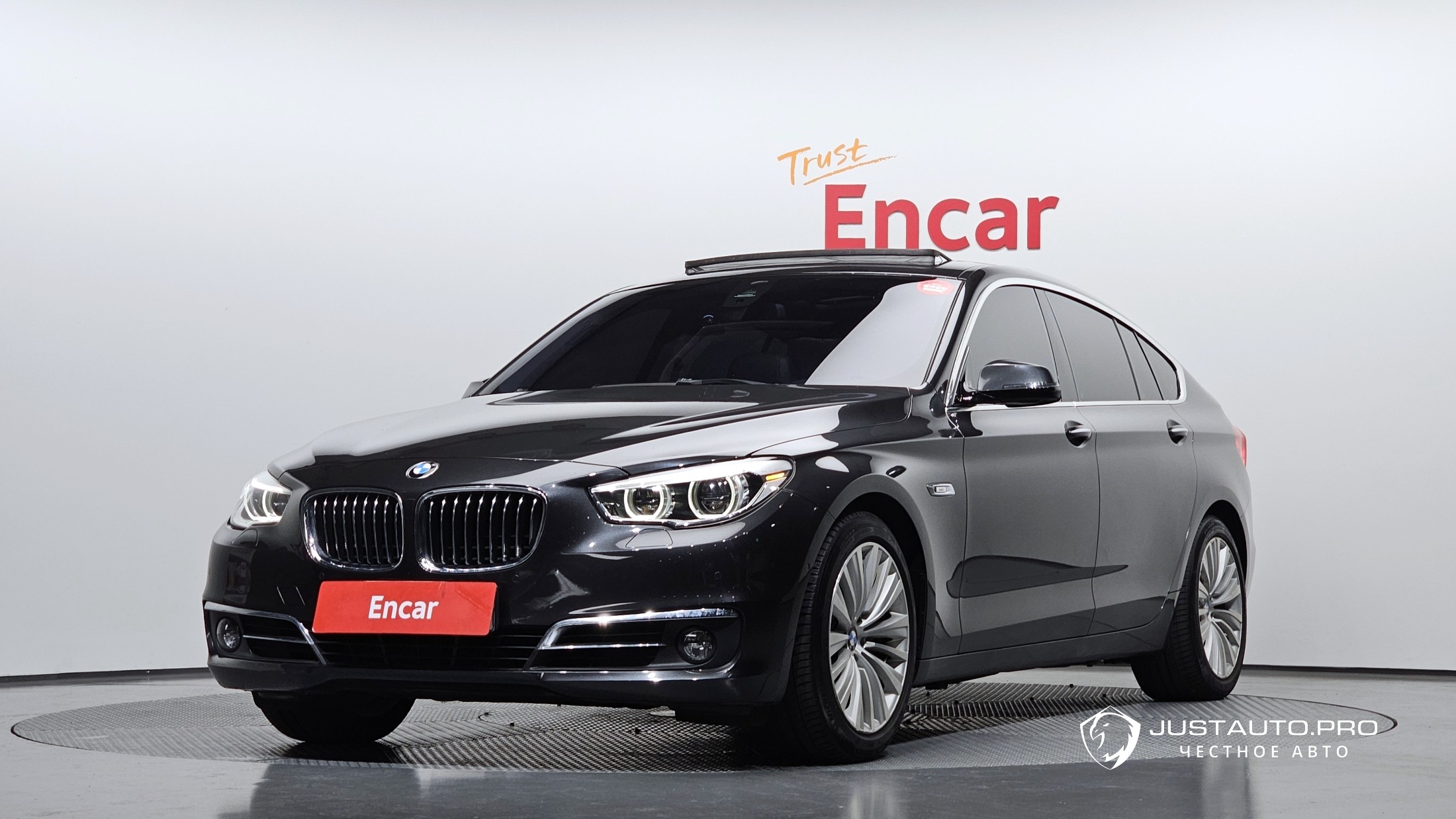 Автомобиль BMW Gran Turismo