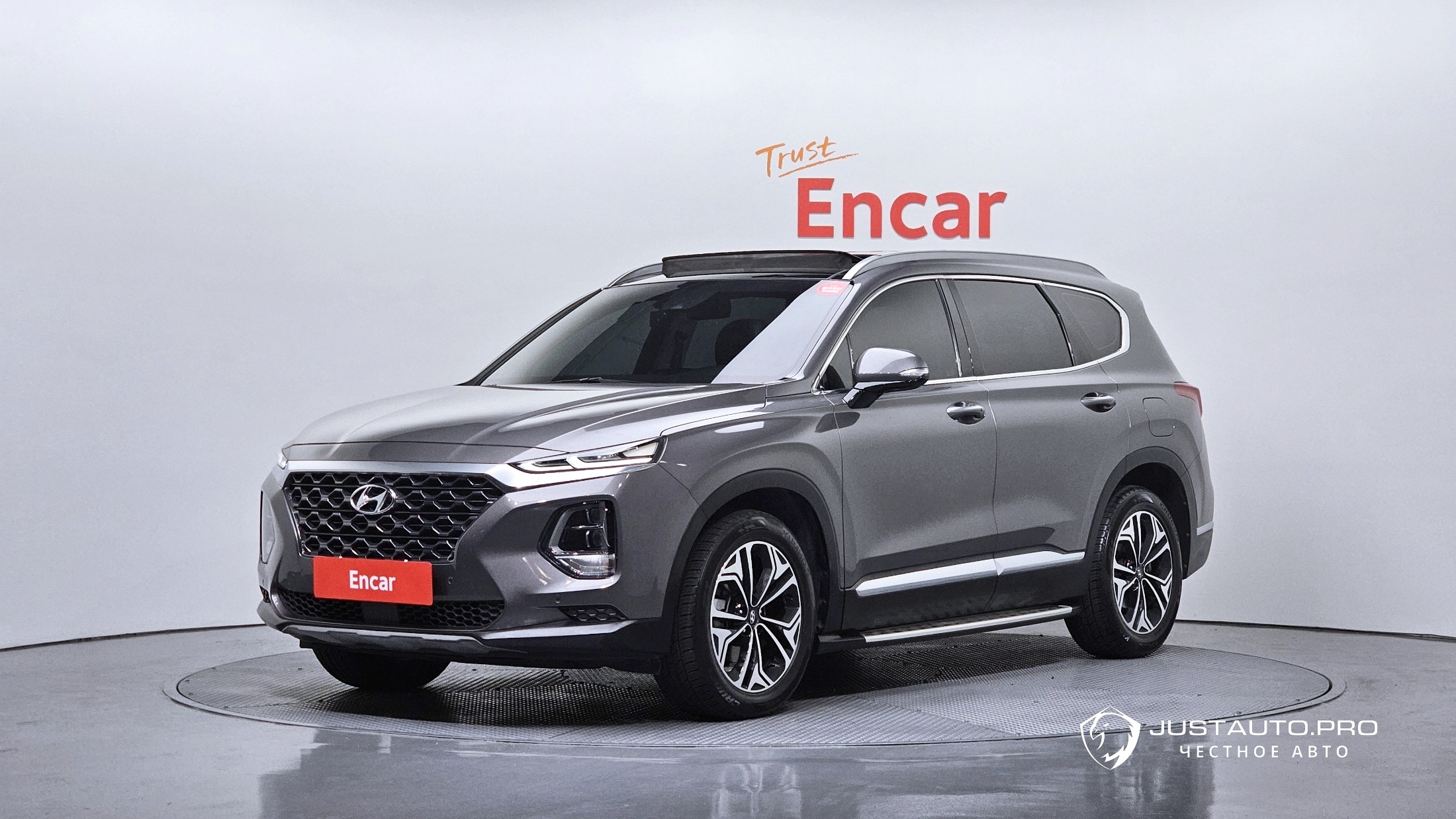 Автомобиль Hyundai Santafe