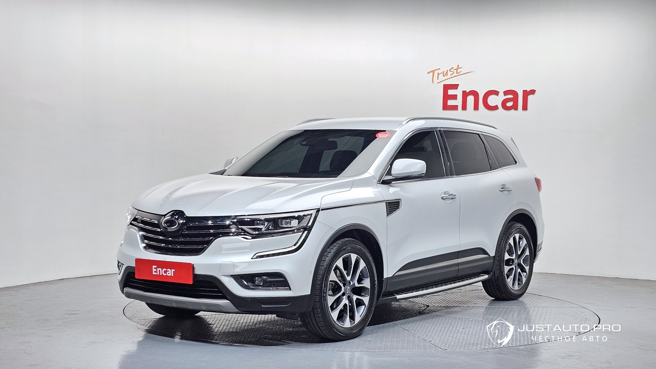 Автомобиль Renault-KoreaSamsung QM6