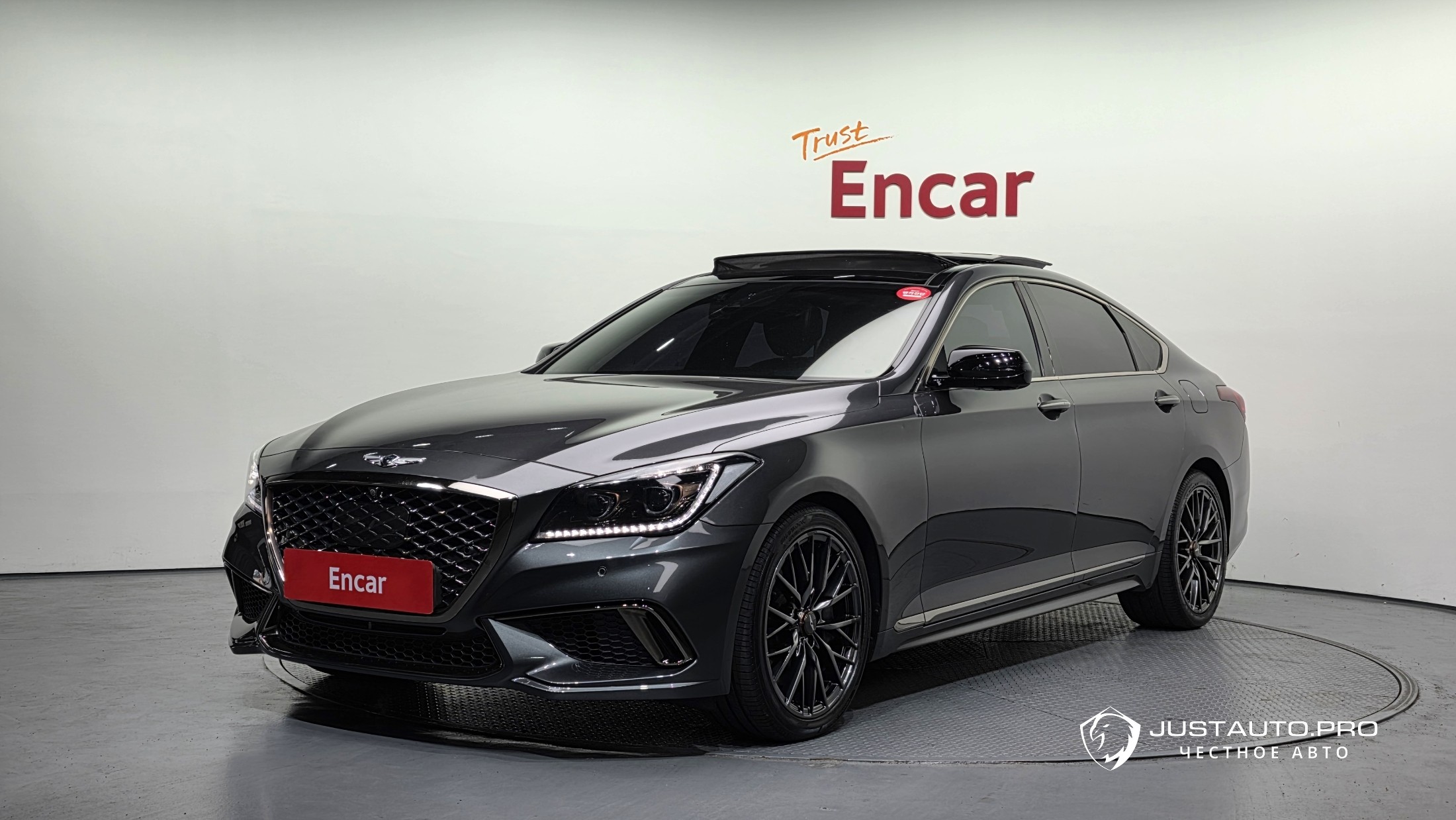 Автомобиль Genesis G80