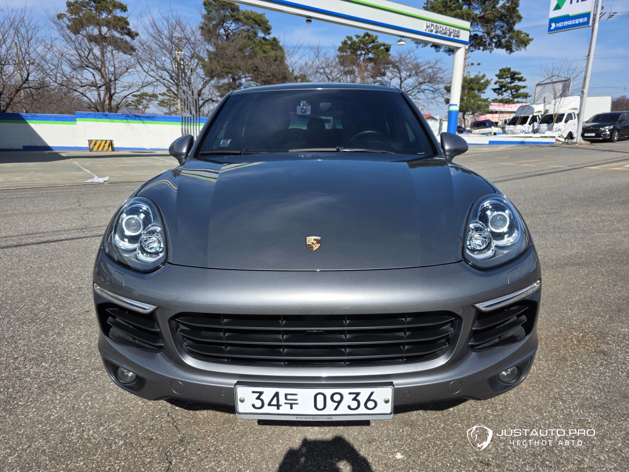 Автомобиль Porsche Cayenne