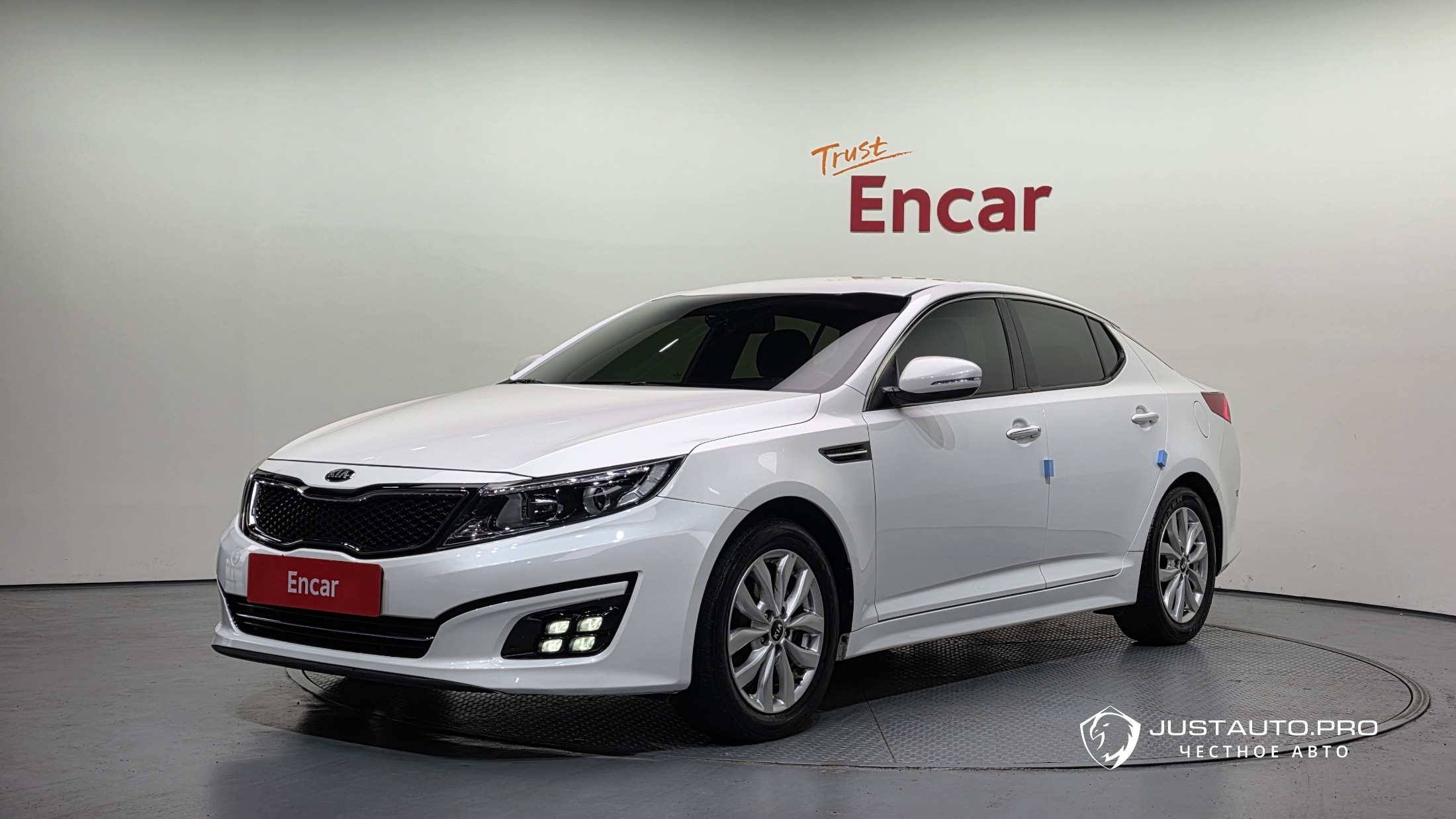 Автомобиль Kia K5