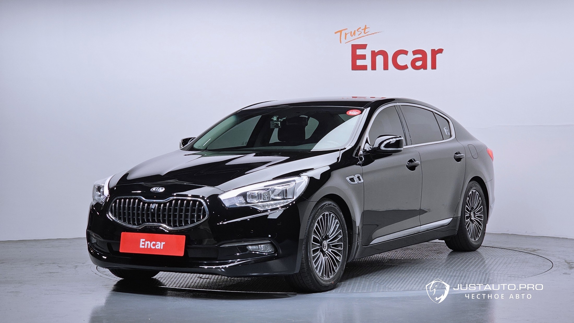 Автомобиль Kia K9