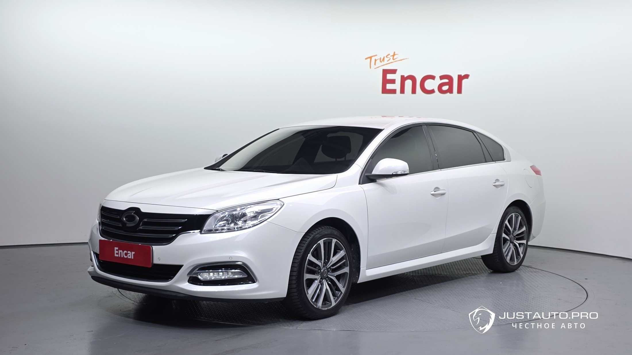 Автомобиль Renault-KoreaSamsung SM7