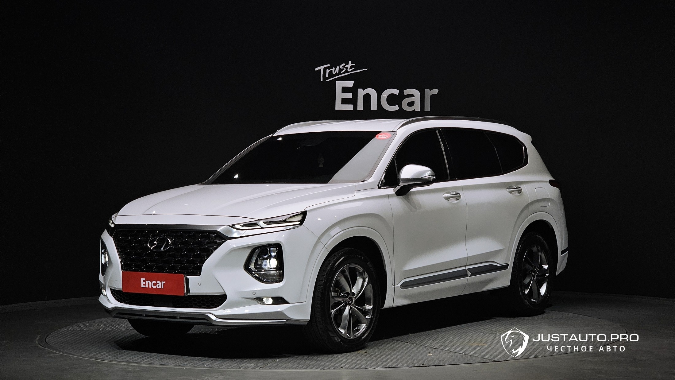 Автомобиль Hyundai Santafe