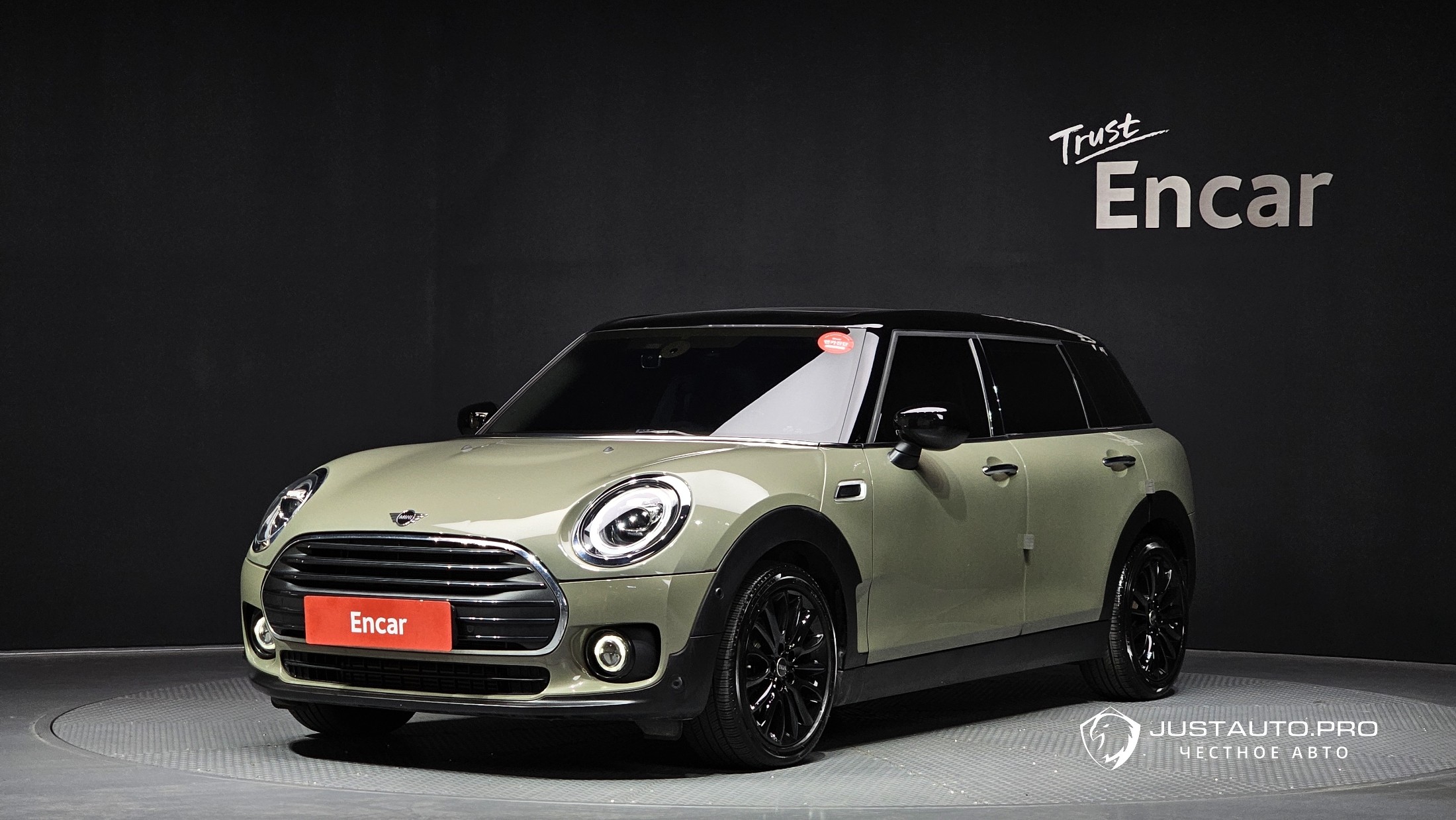Автомобиль Mini Clubman
