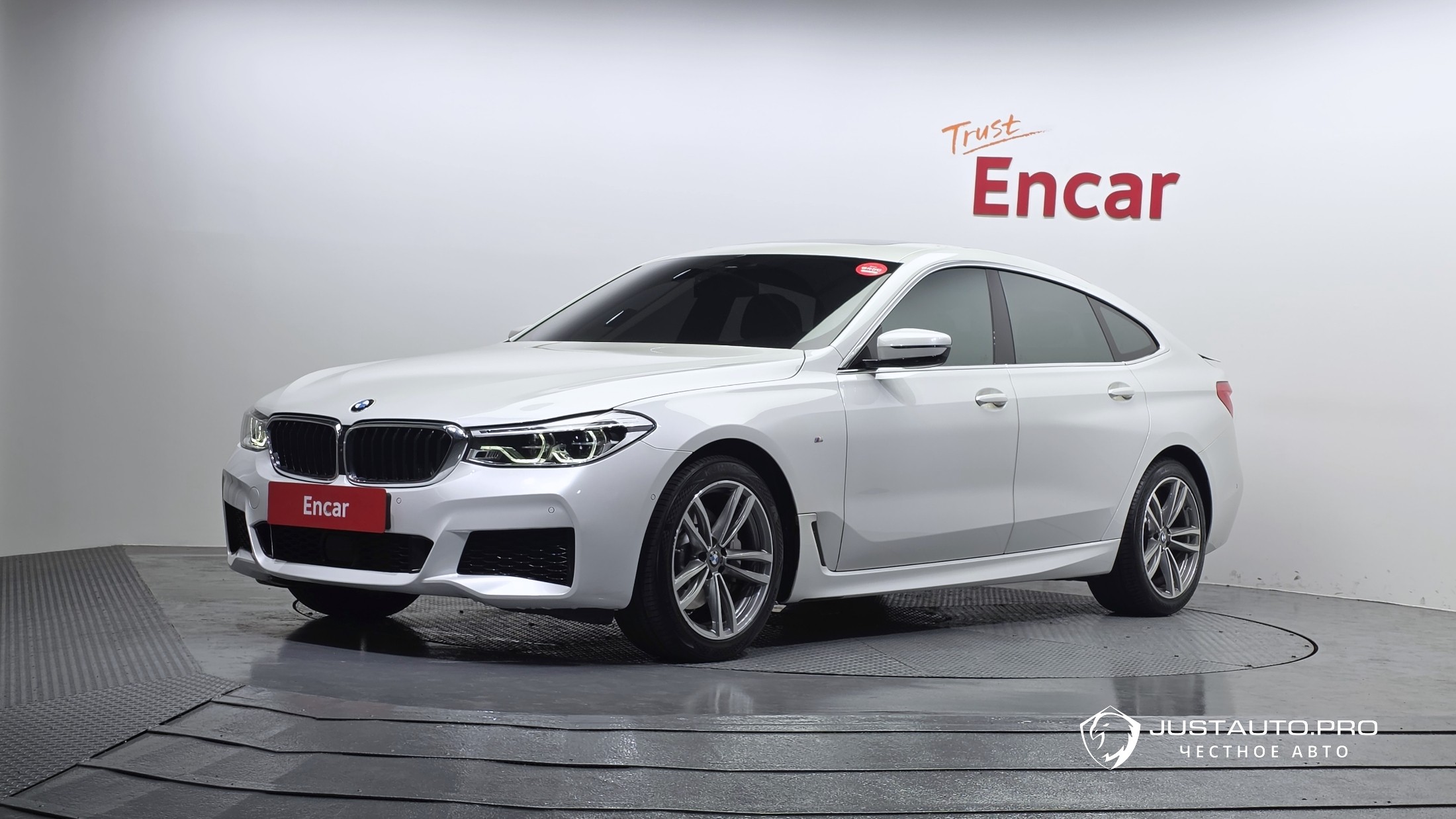 Автомобиль BMW Gran Turismo