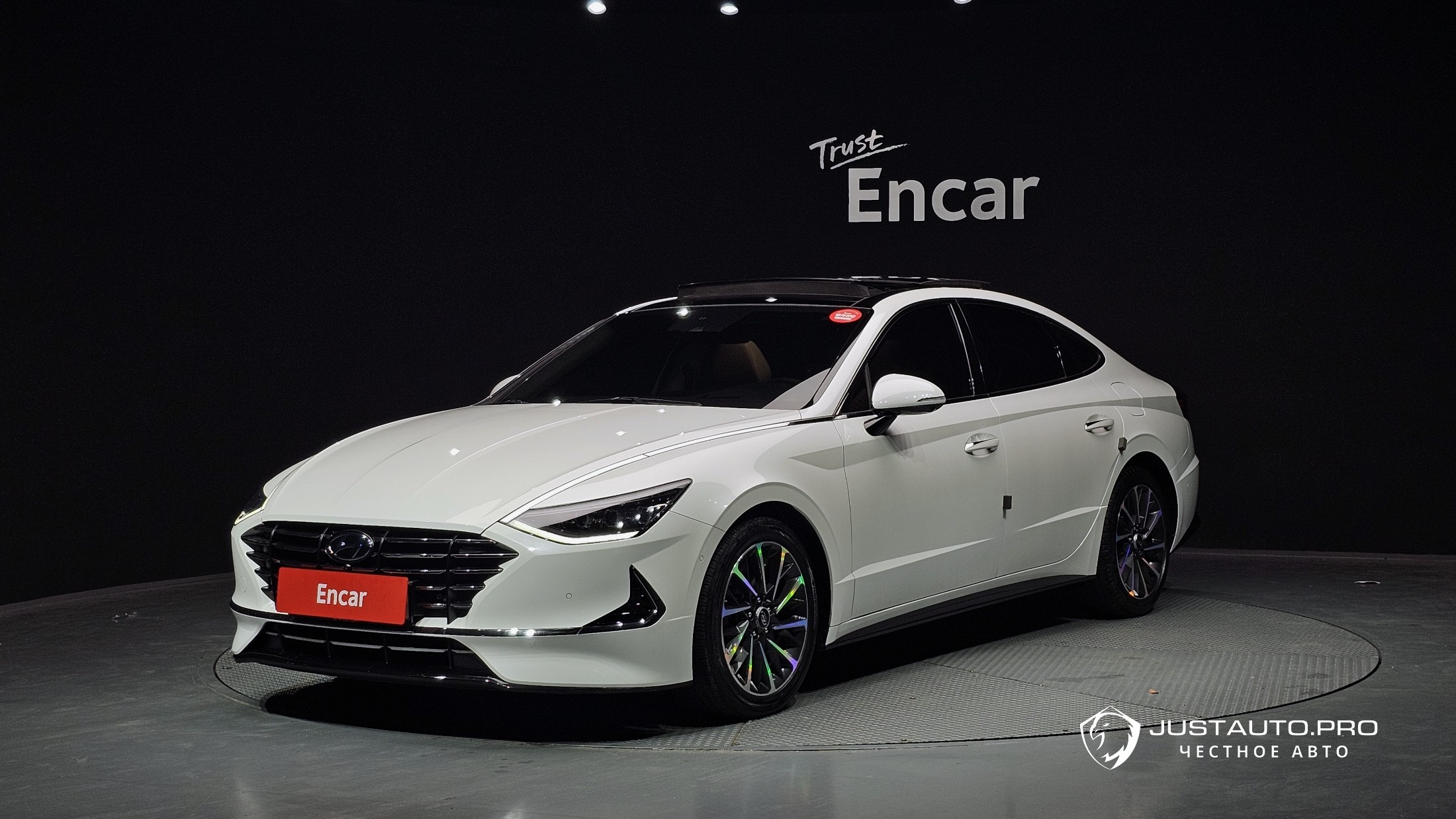 Автомобиль Hyundai Sonata