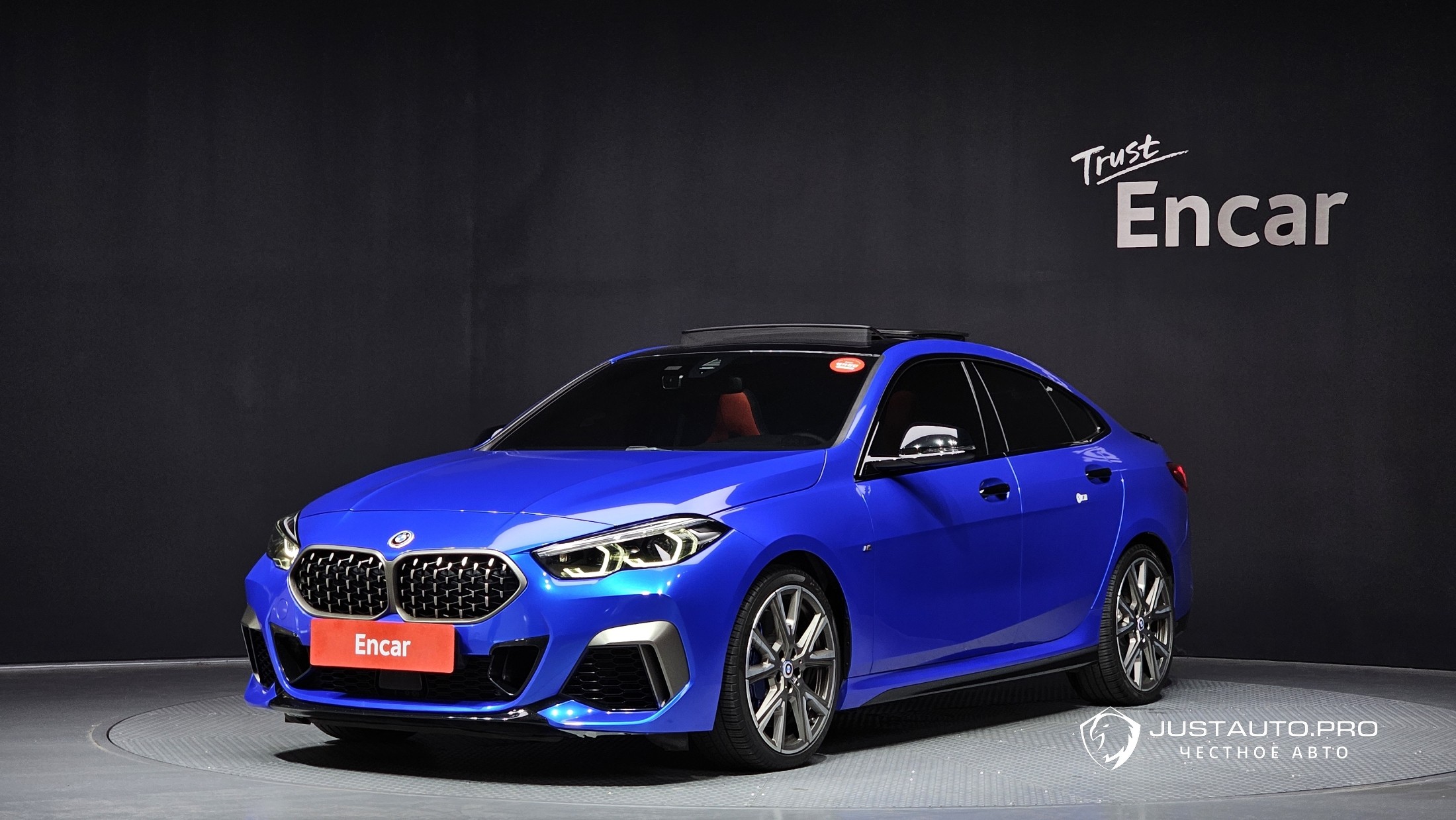 Автомобиль BMW 2-Series