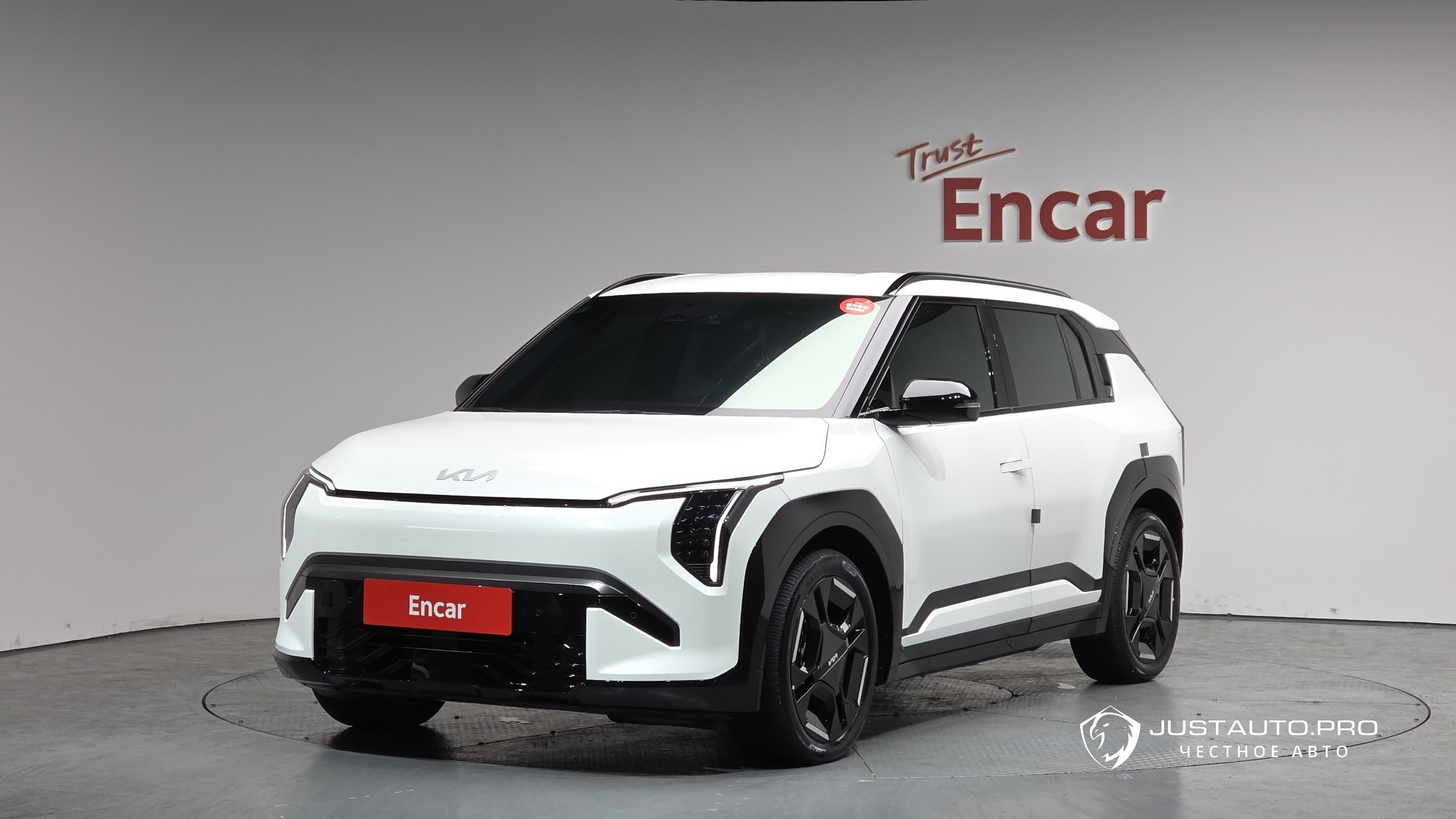 Автомобиль Kia EV3