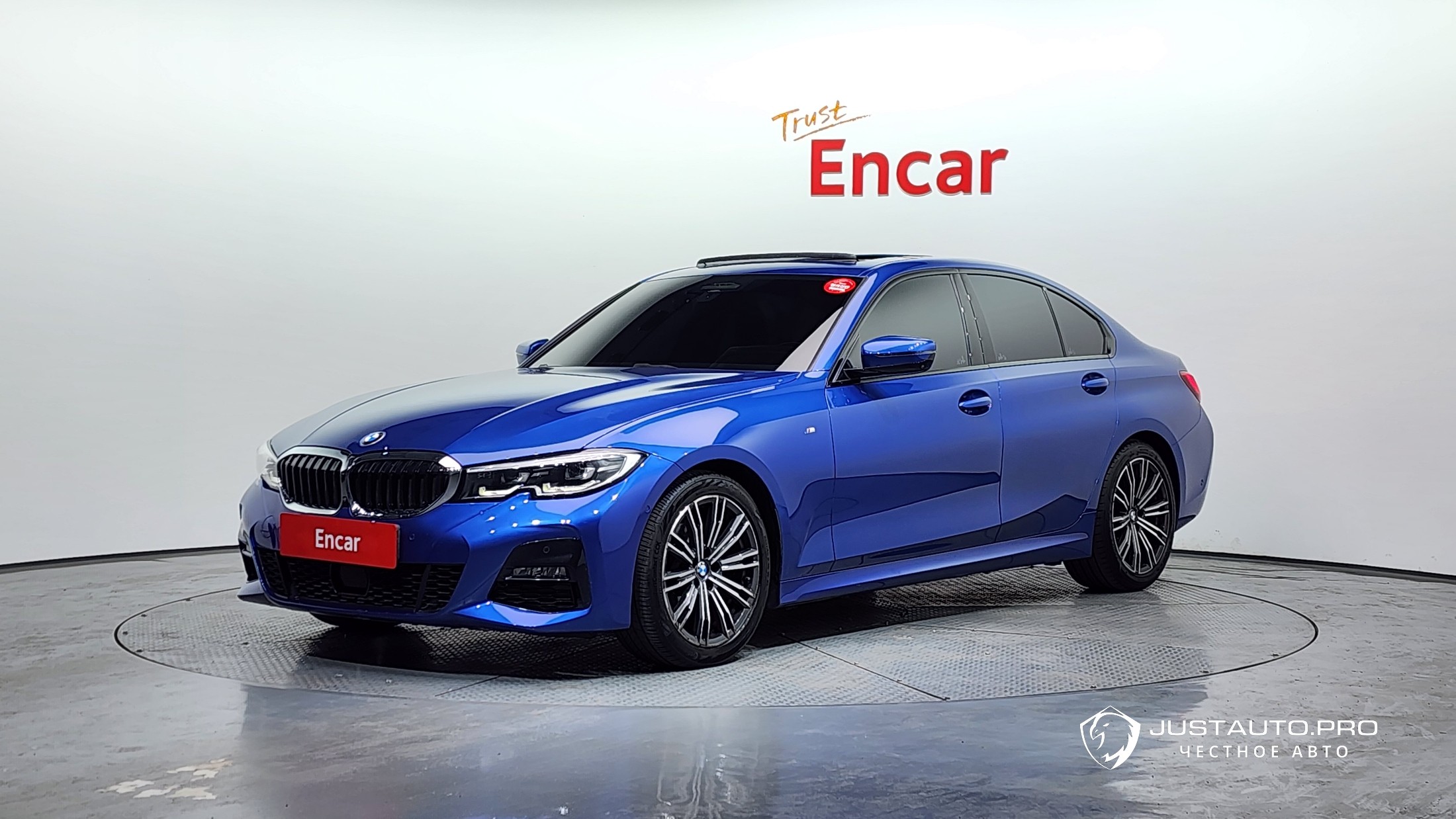 Автомобиль BMW 3-Series