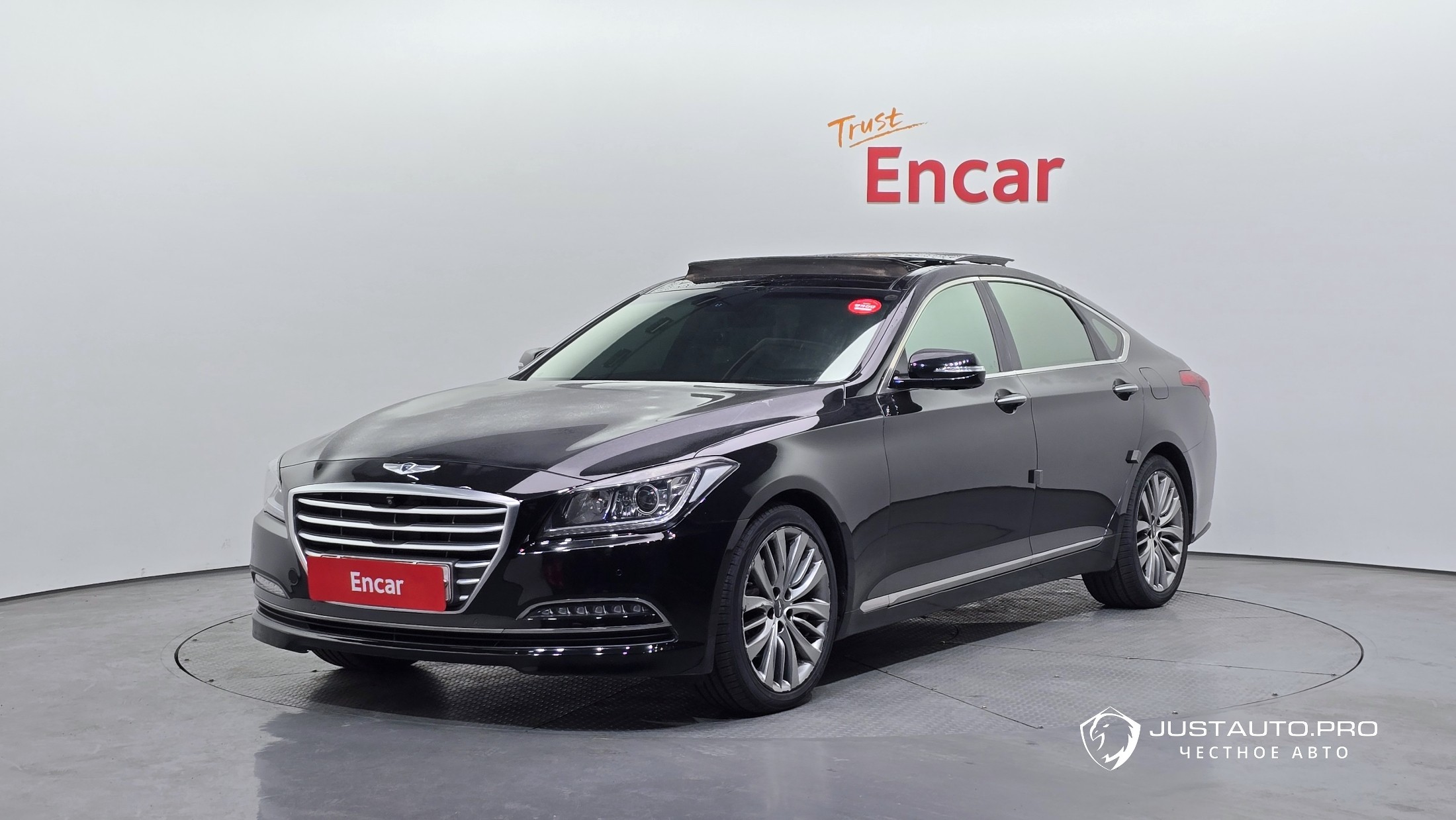 Автомобиль Hyundai Genesis