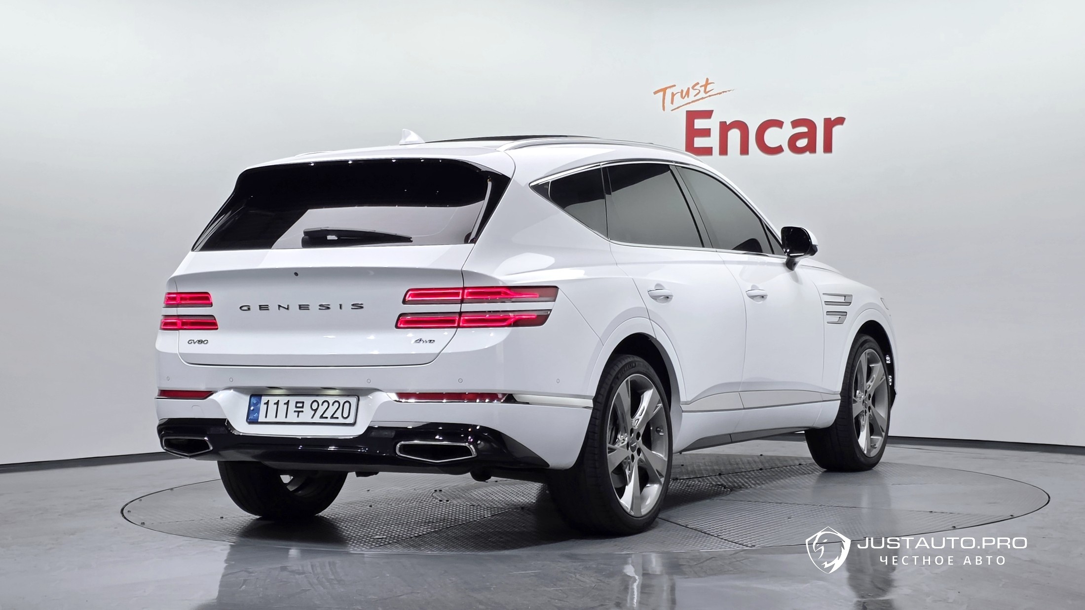 Автомобиль Genesis GV80