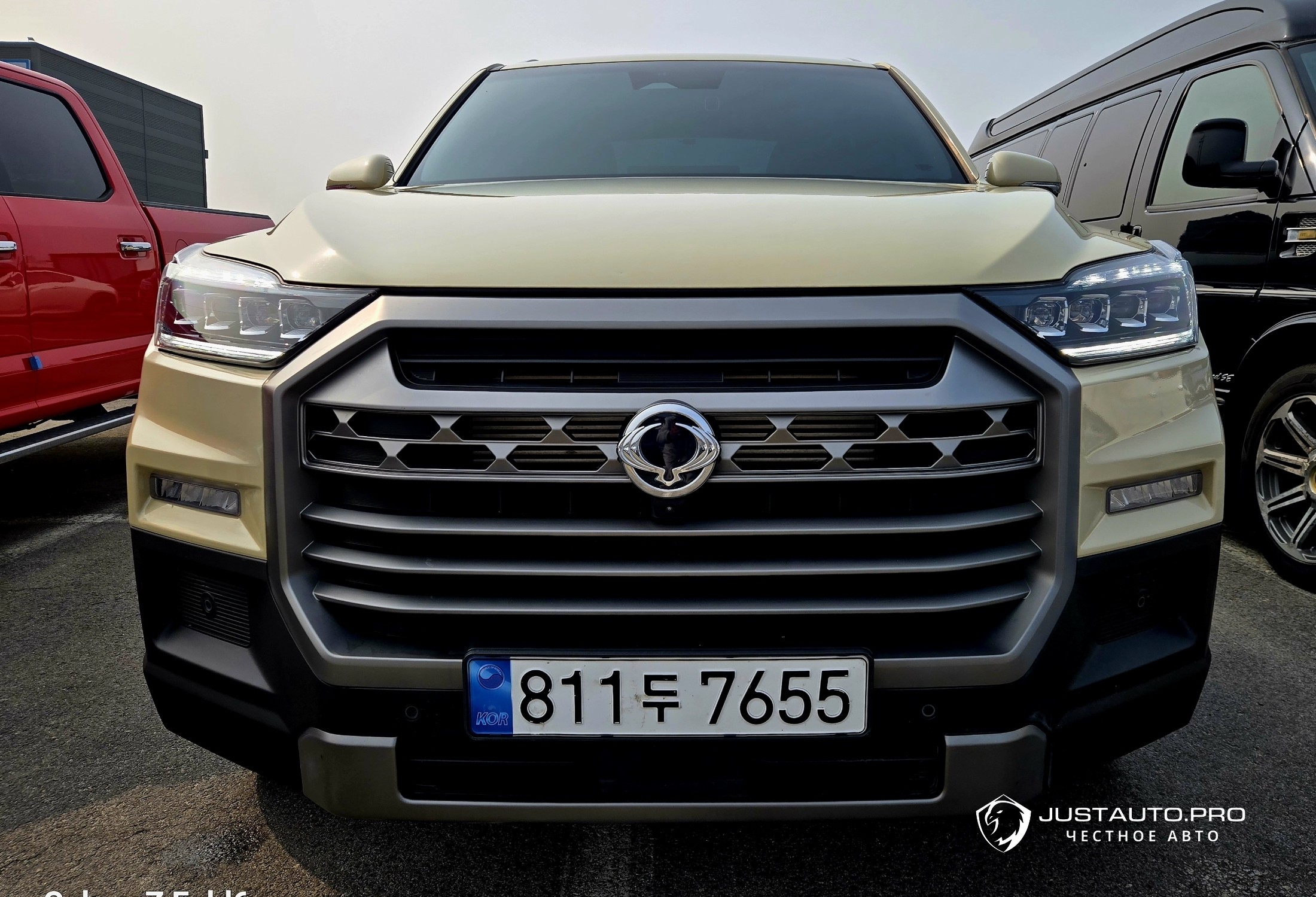 Автомобиль KG_Mobility_Ssangyong Rexton