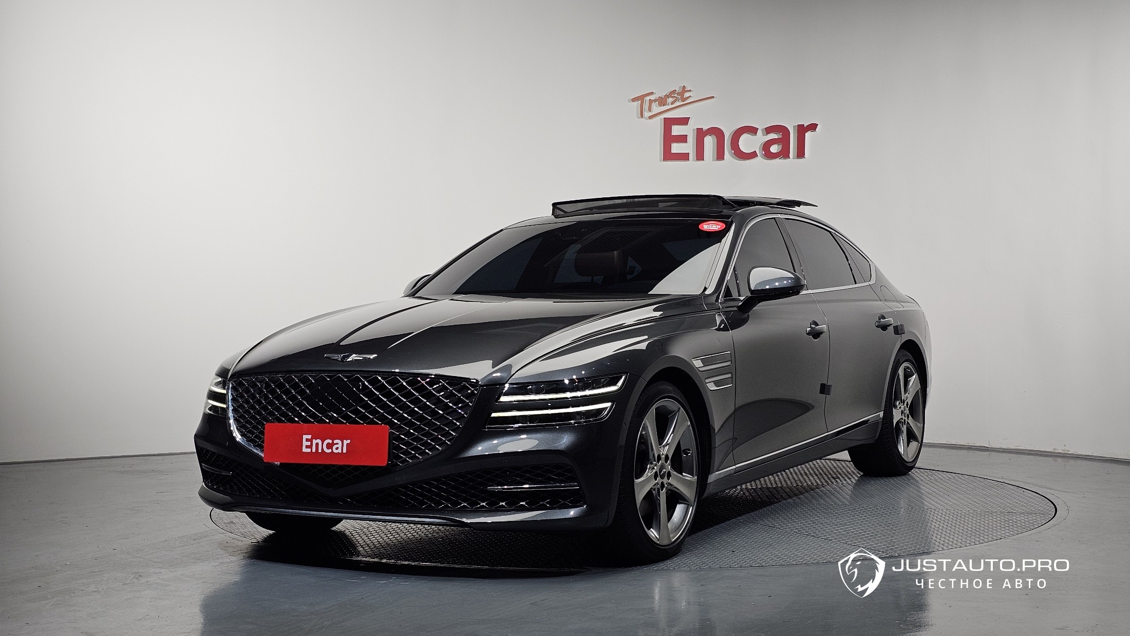 Автомобиль Genesis G80