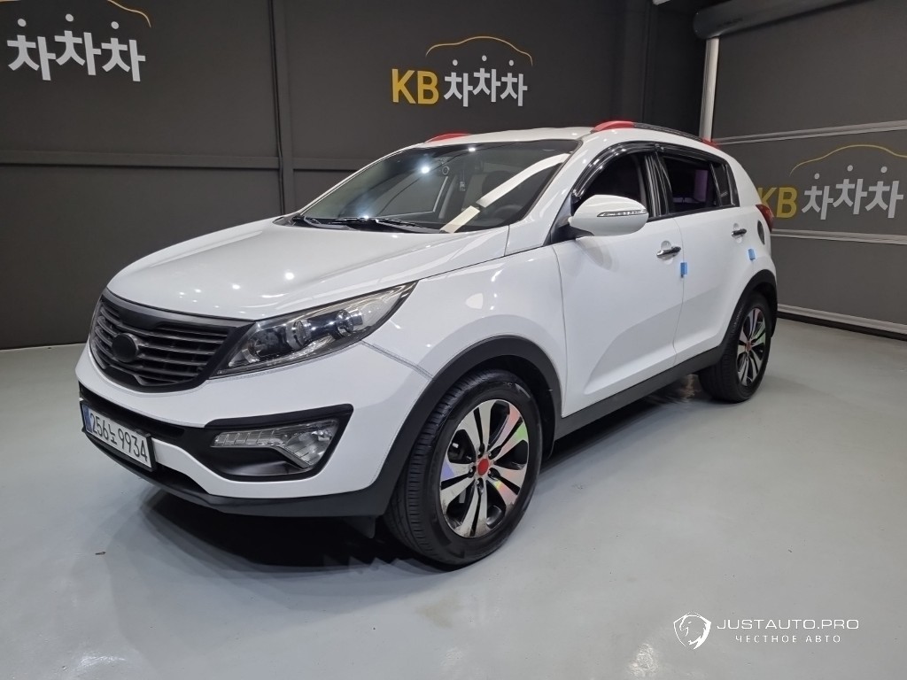 Автомобиль Kia Sportage