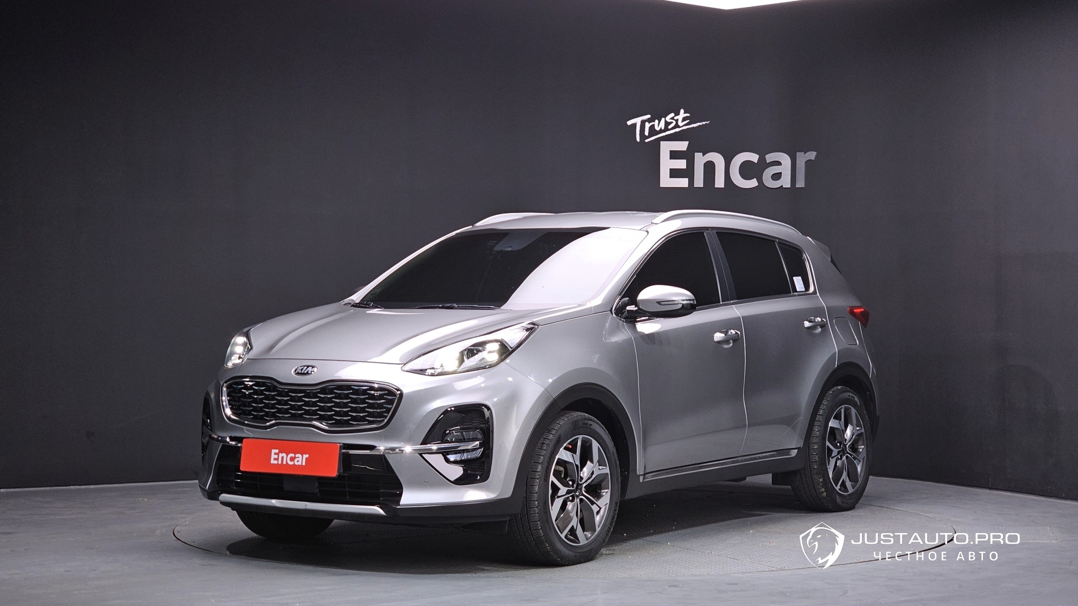 Автомобиль Kia Sportage