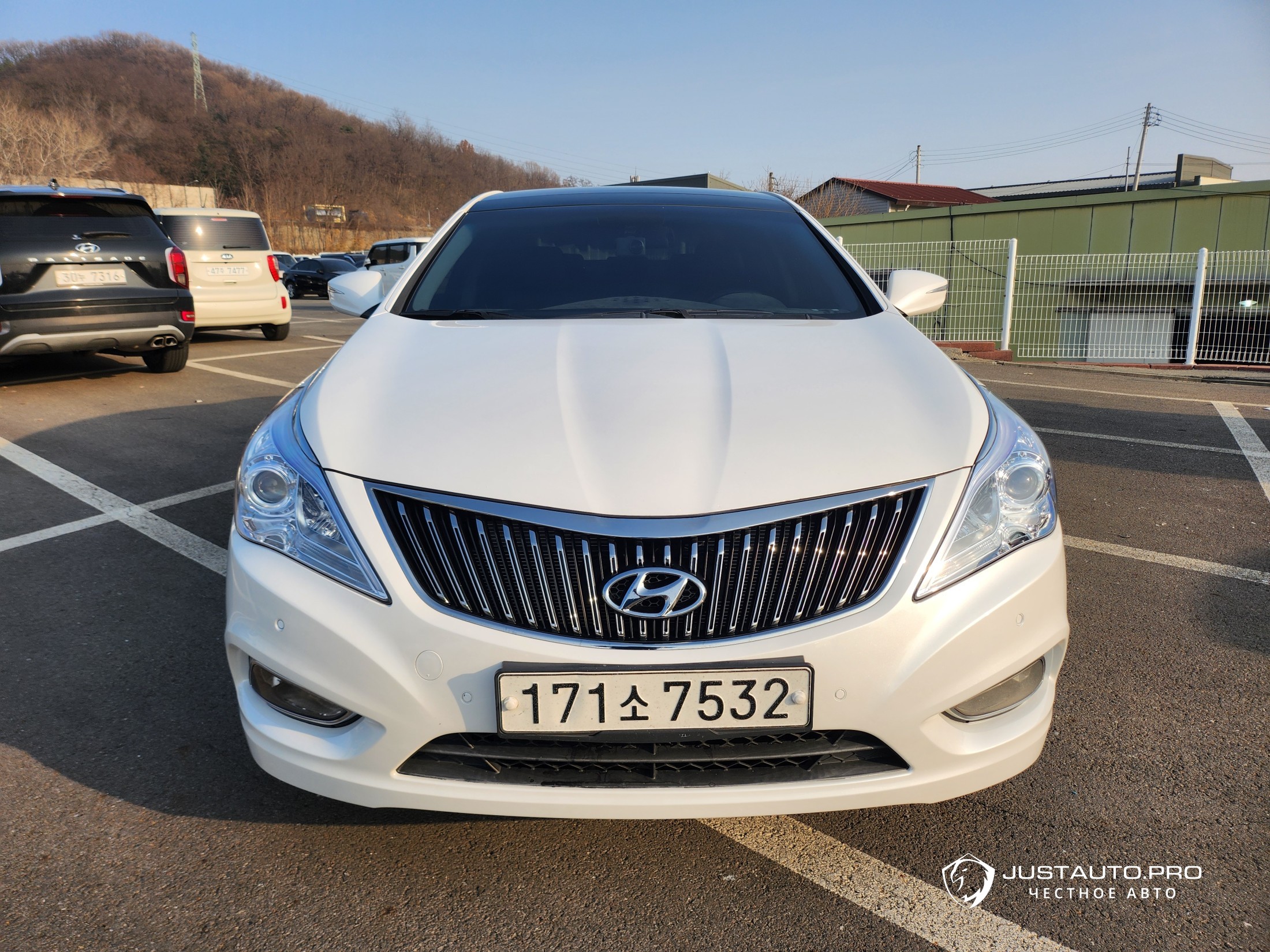 Автомобиль Hyundai Grandeur